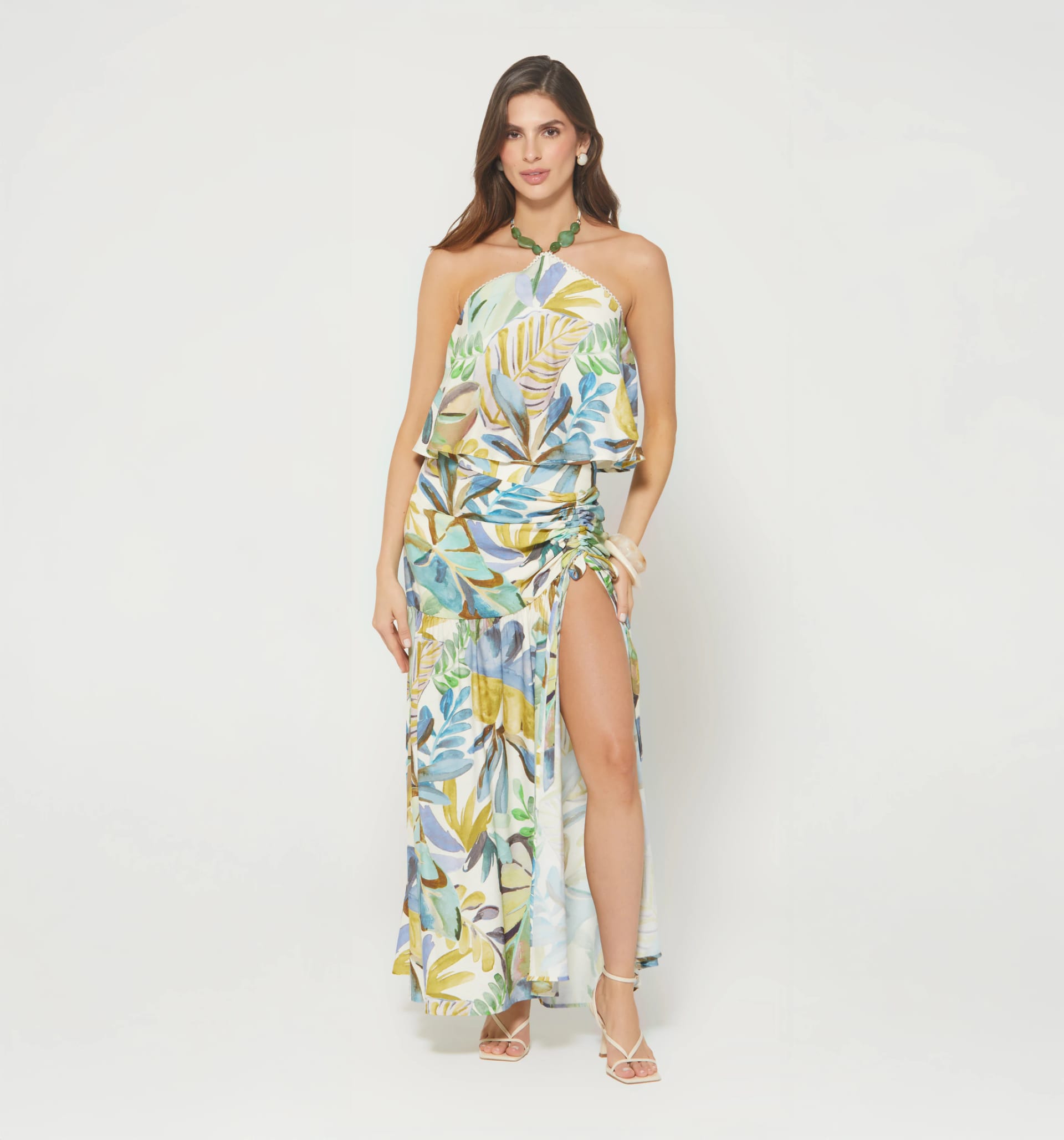 Blusa halter con herrajes - imagen 1