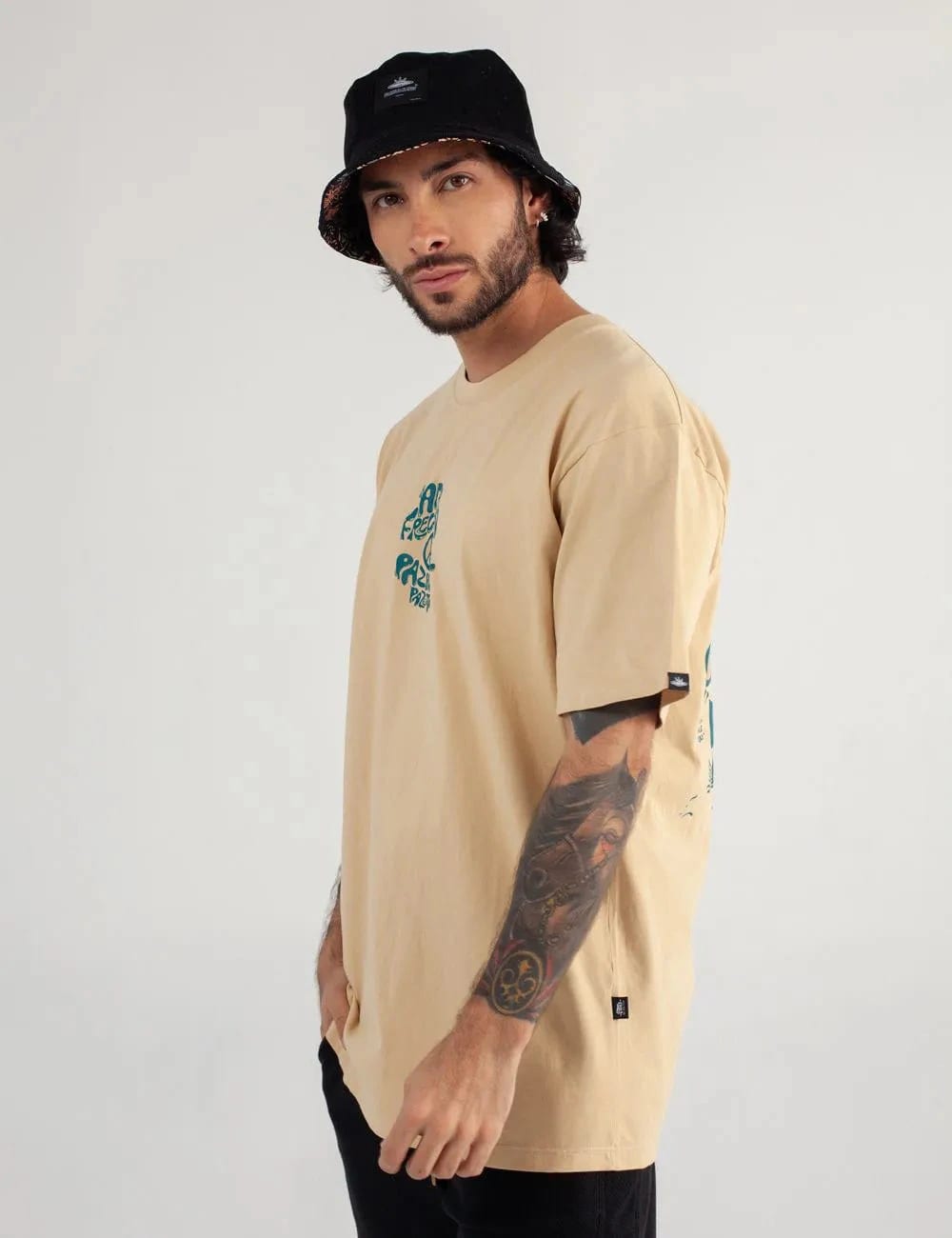 Camiseta Oversize Alta Frecuencia Arena Hombre - imagen 11