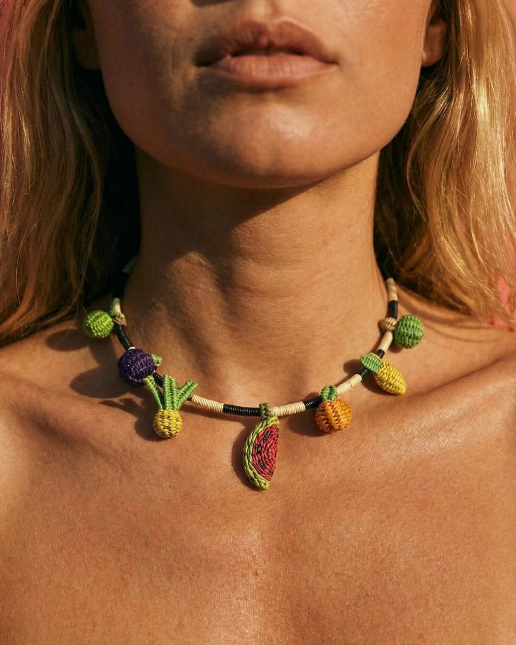 Paprika Choker + Removible Charms - imagen 1