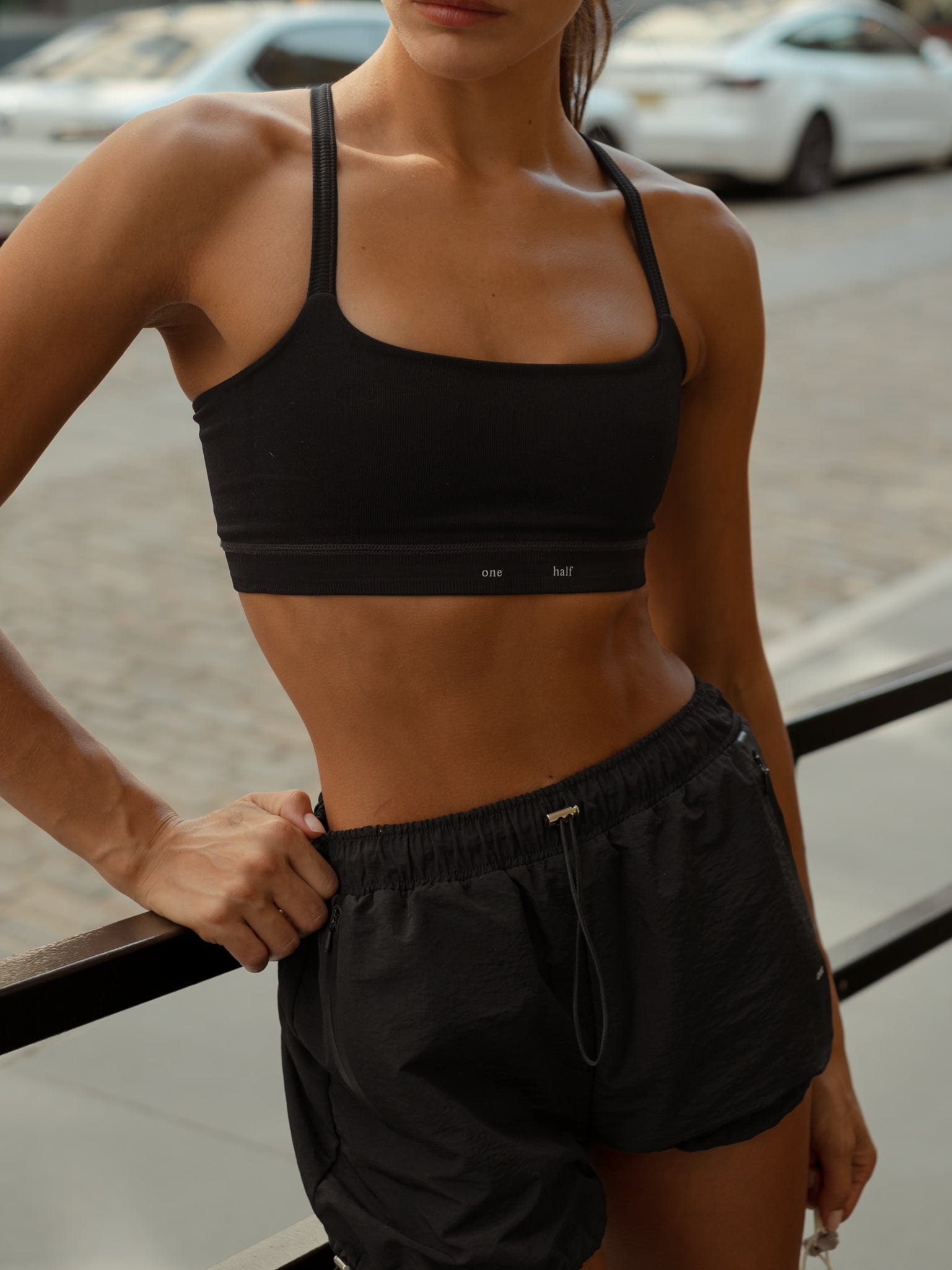 PULSE STRAP SEAMLESS TOP - SHADOW - imagen 5