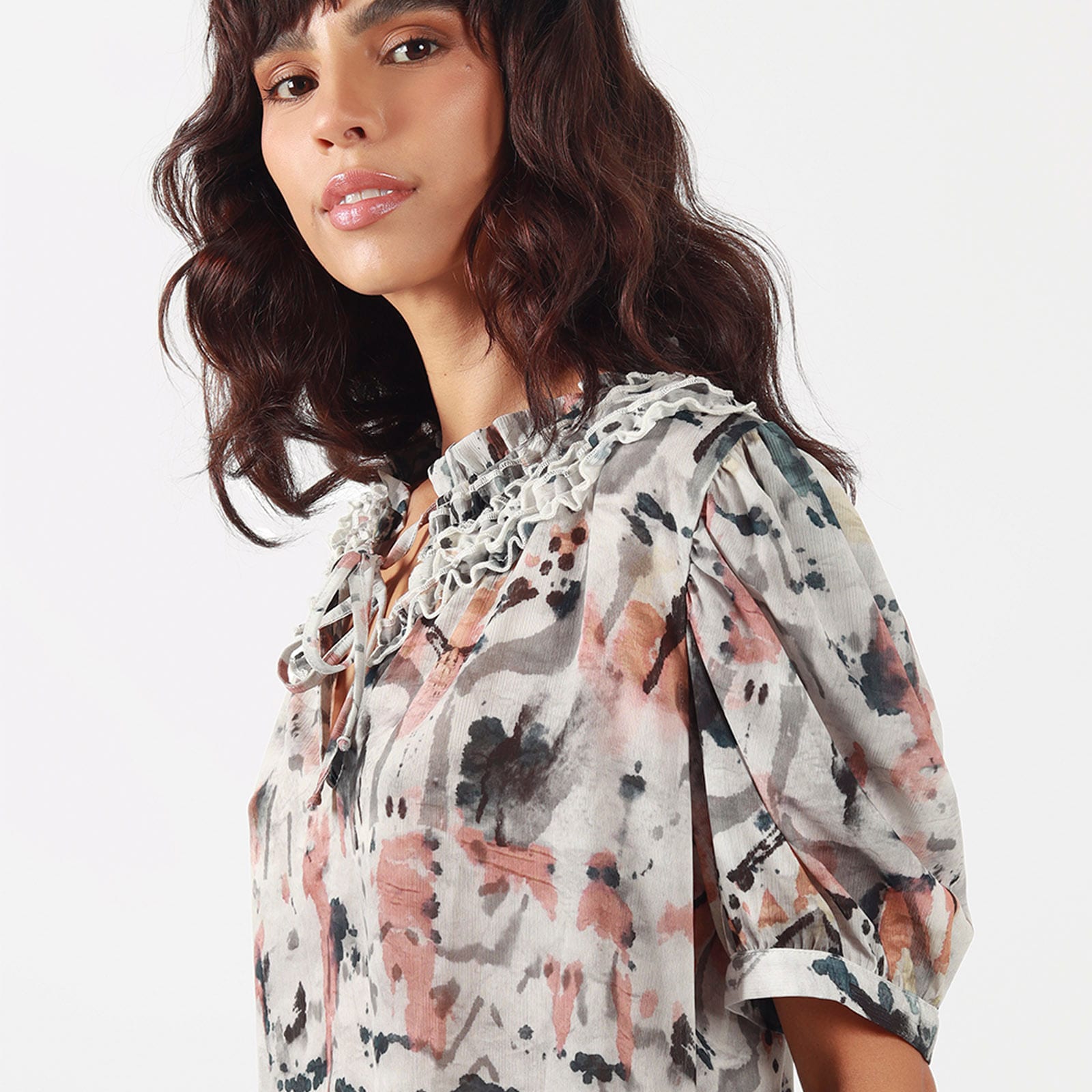 Blusa Cuello Arandela Manga Corta - imagen 1