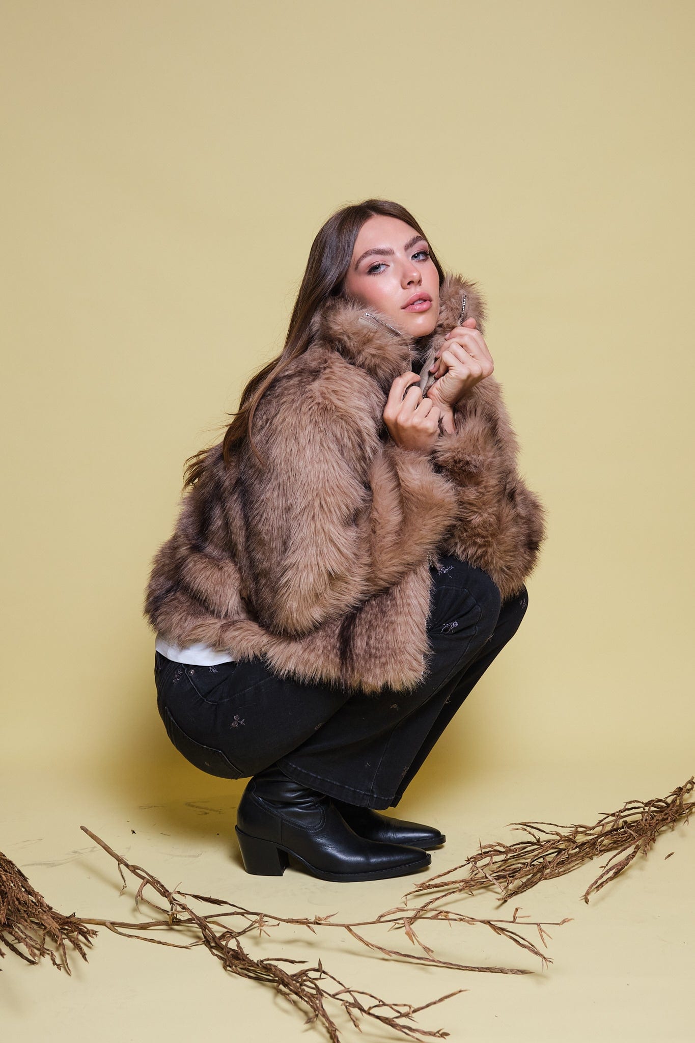 CHAQUETA FAUX FUR CUELLO FUNNEL - imagen 5
