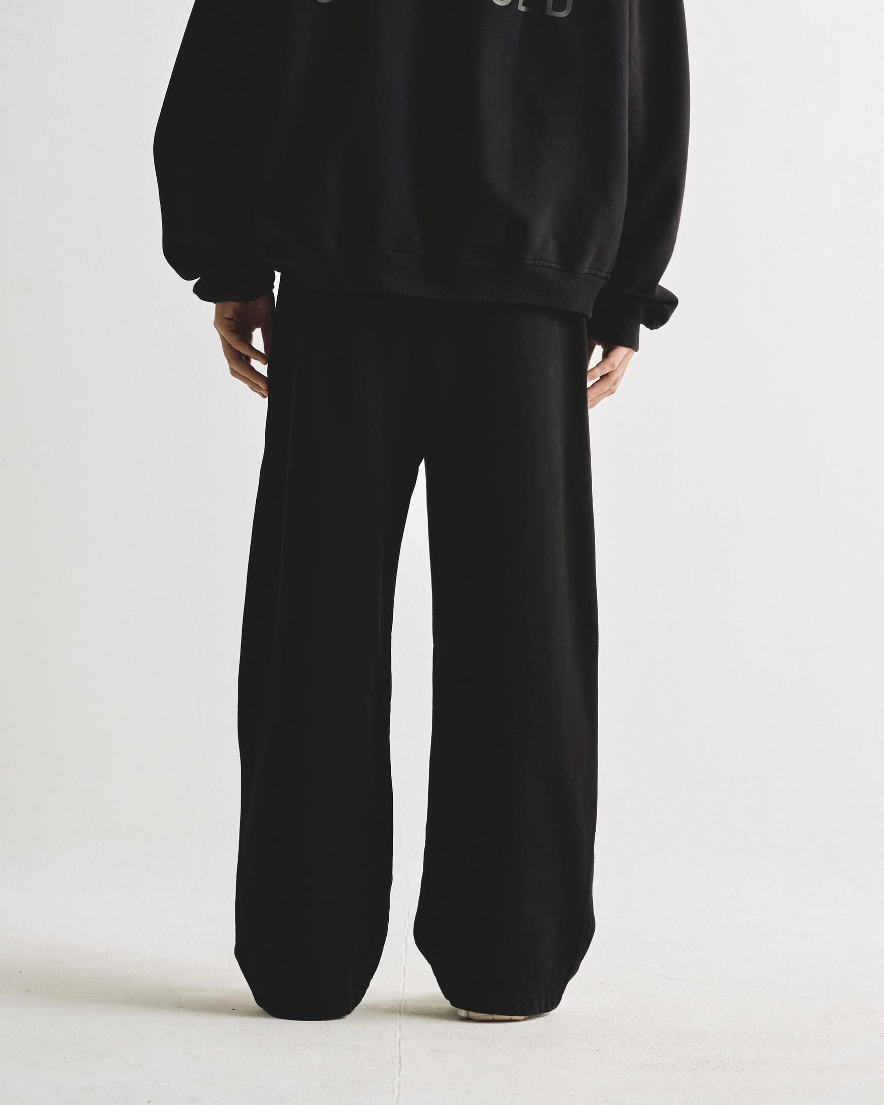 Line Logo Straightpants Black - imagen 4