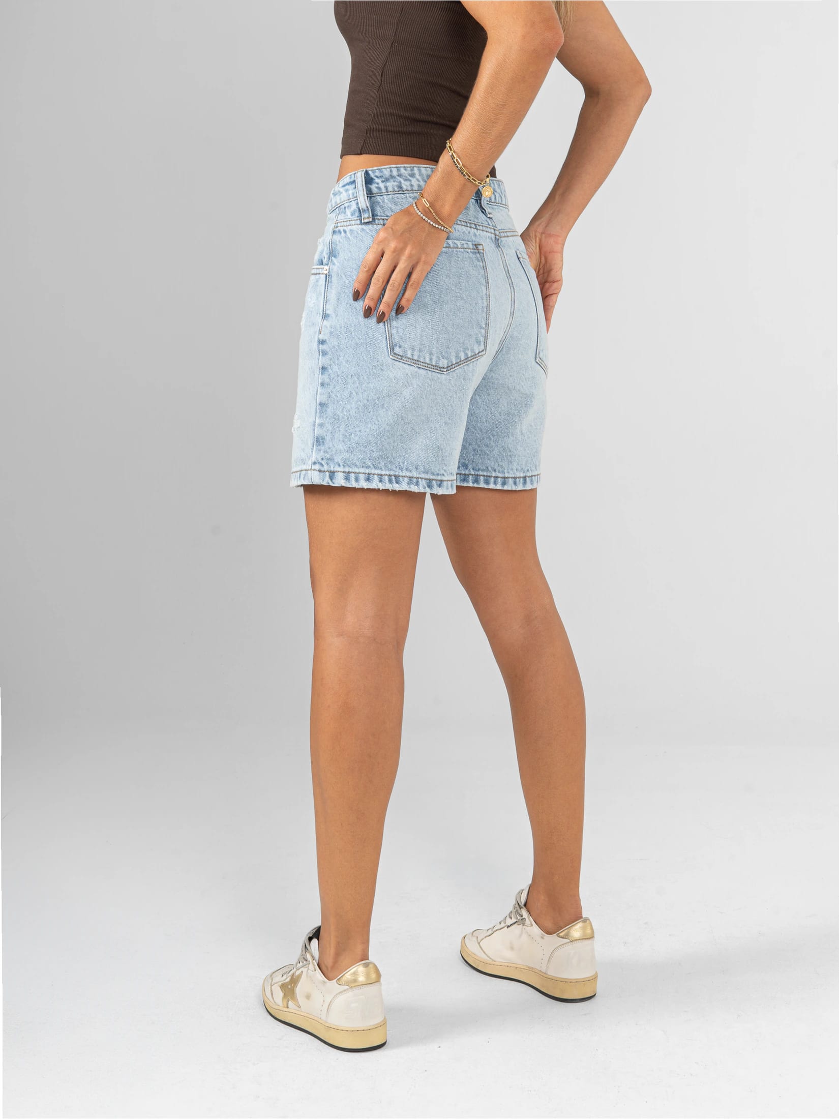 Ref: 066457 Short rígido, detalle en pretina, diseño cinco bolsillos, tono azul claro - imagen 2