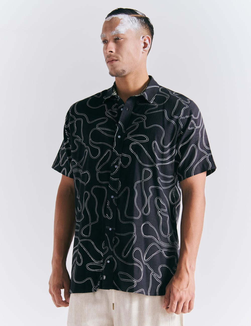 Camisa Regular Fit Born negro Hombre - imagen 6