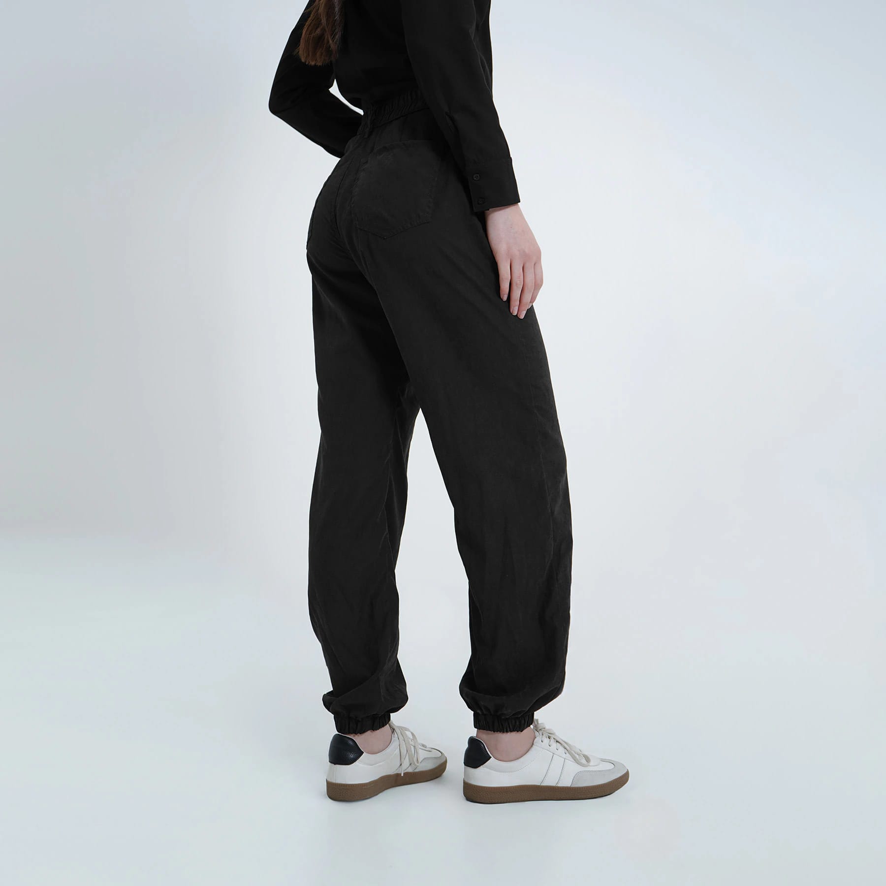 Pantalón jogger 5 bolsillos - imagen 9