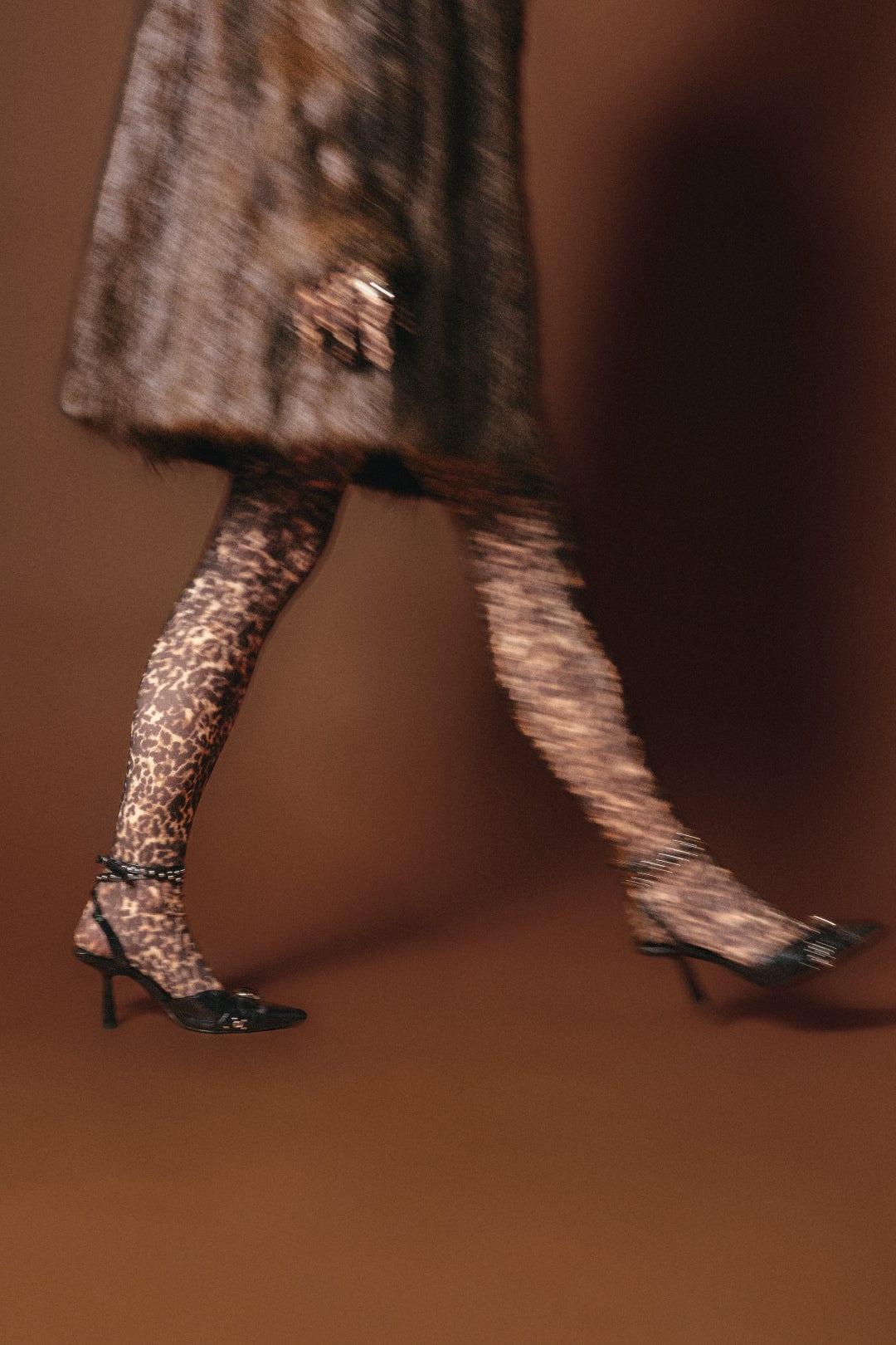 MEDIAS PANTALON PARDO FELINA - imagen 5