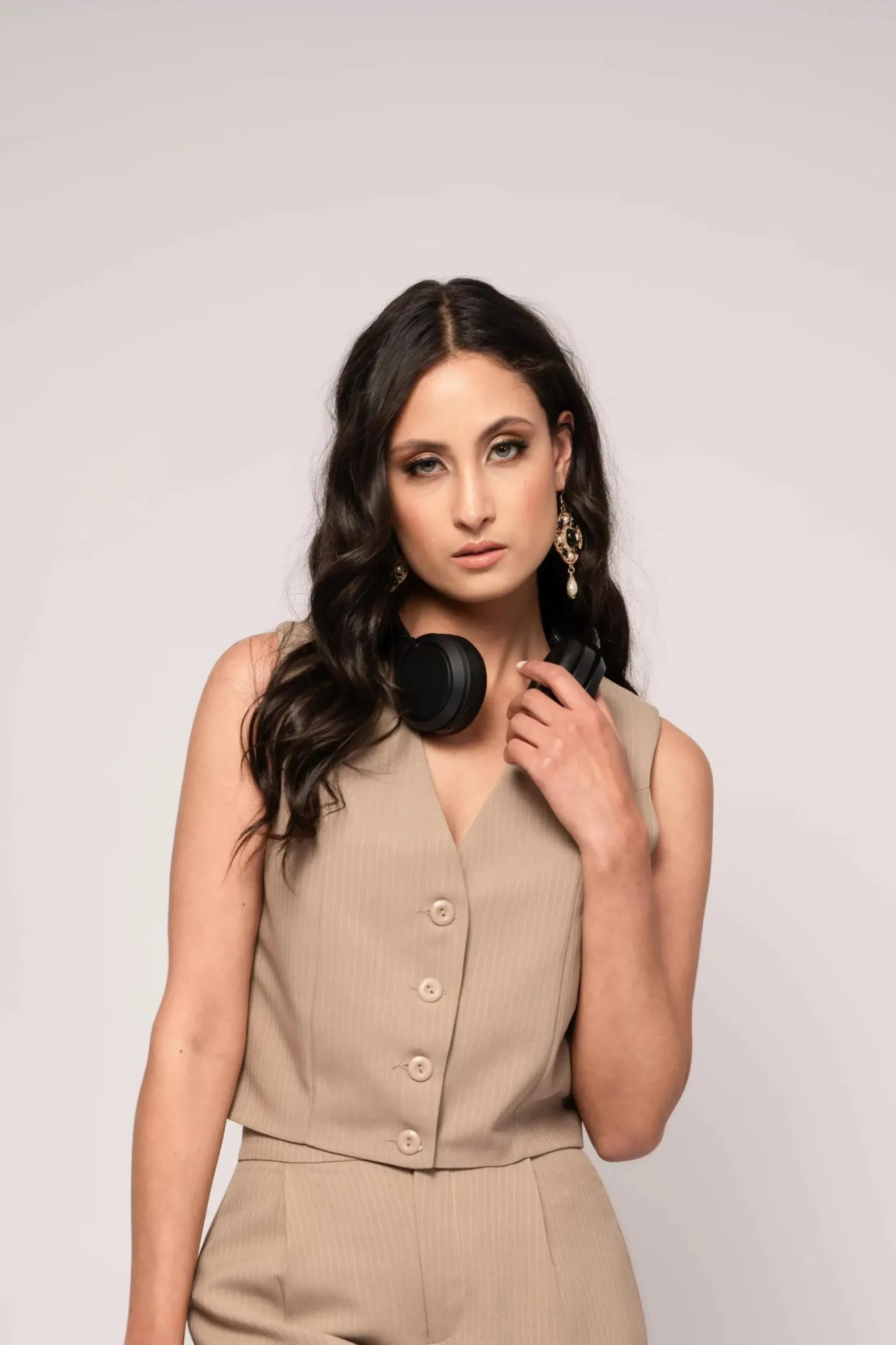 Chaleco Tailoring Raya Tiza Camel - imagen 1