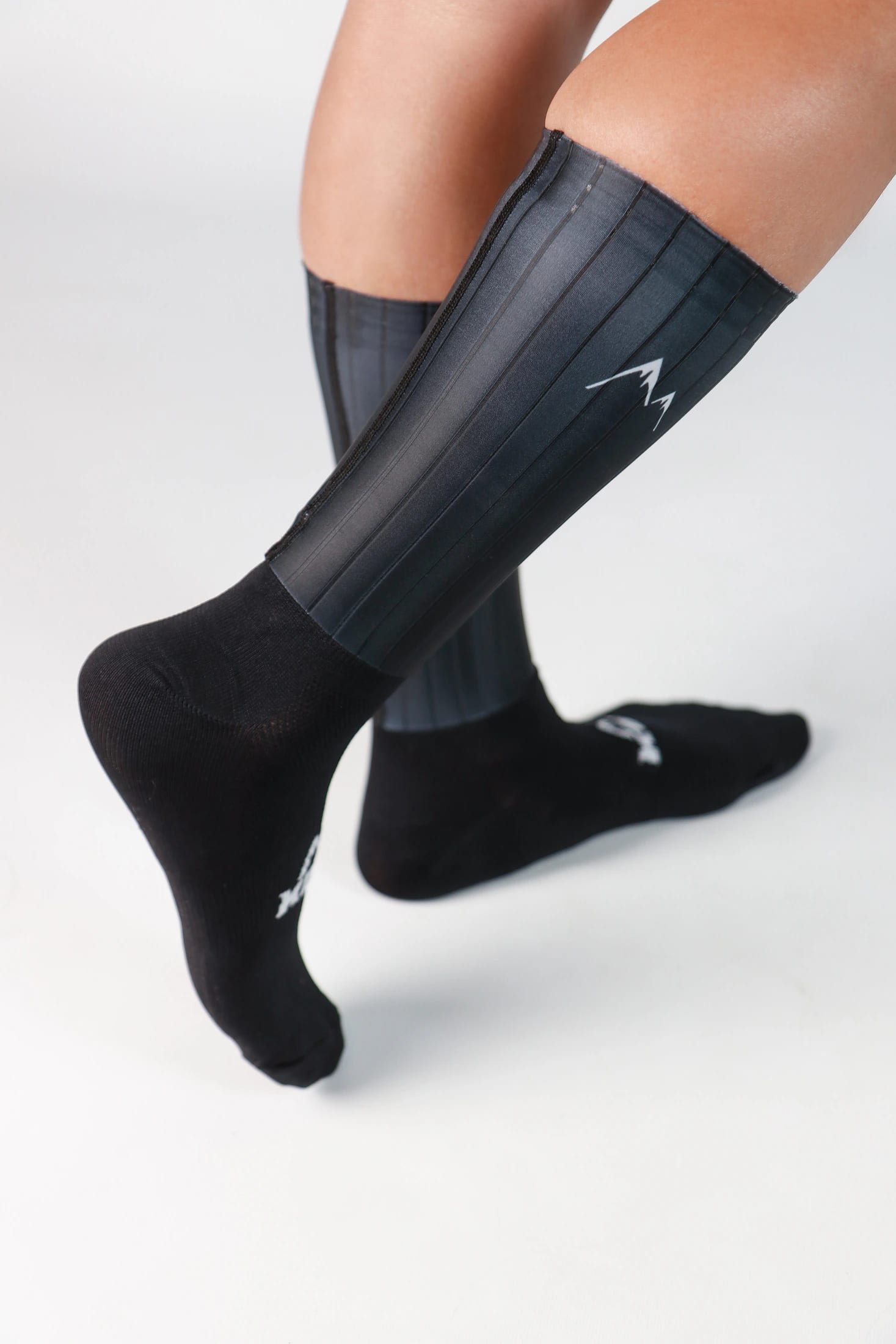 Medias Aerodinámicas para ciclismo running - imagen 1