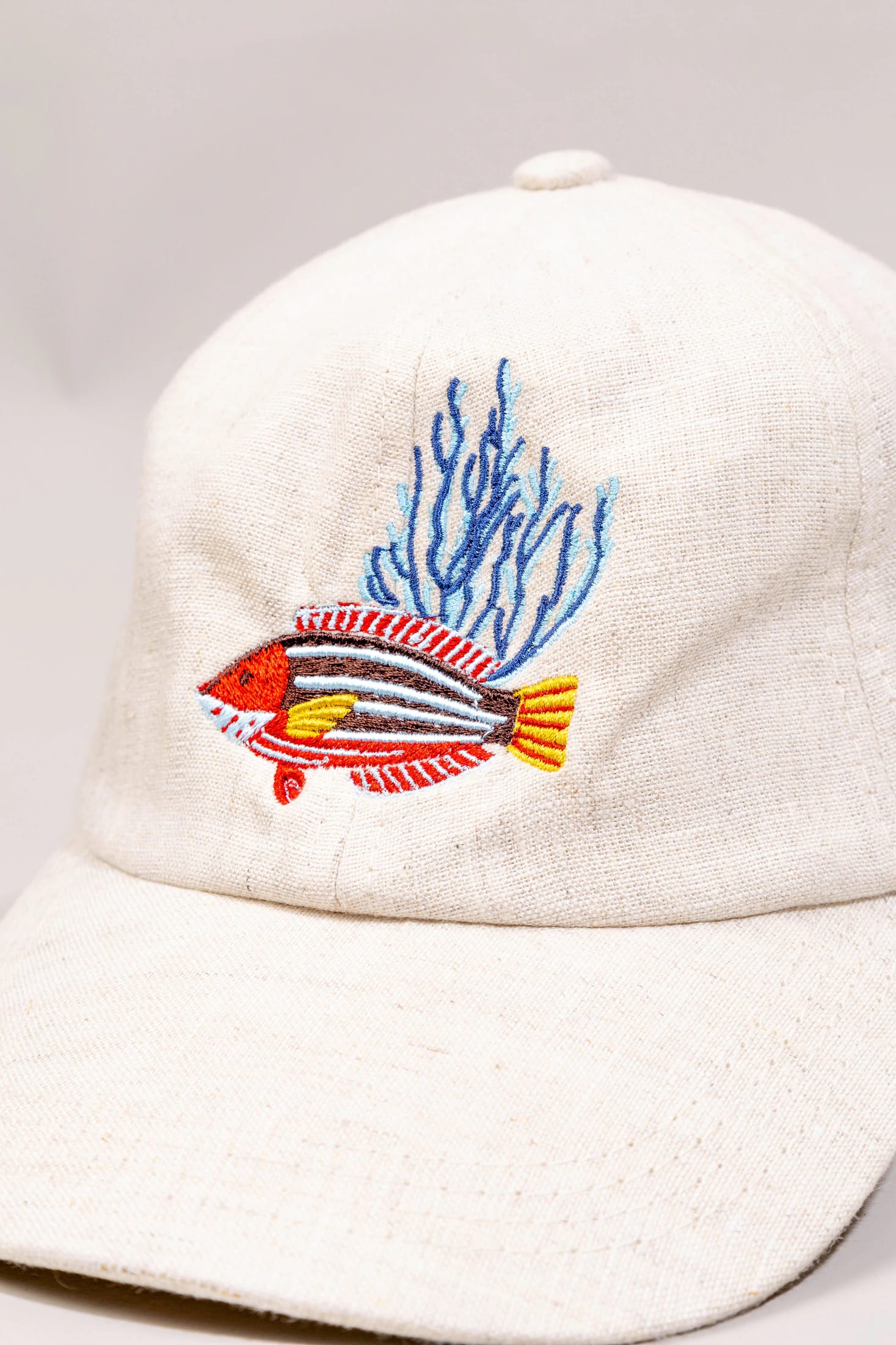 Men's linen cap nemo embroidered - imagen 2