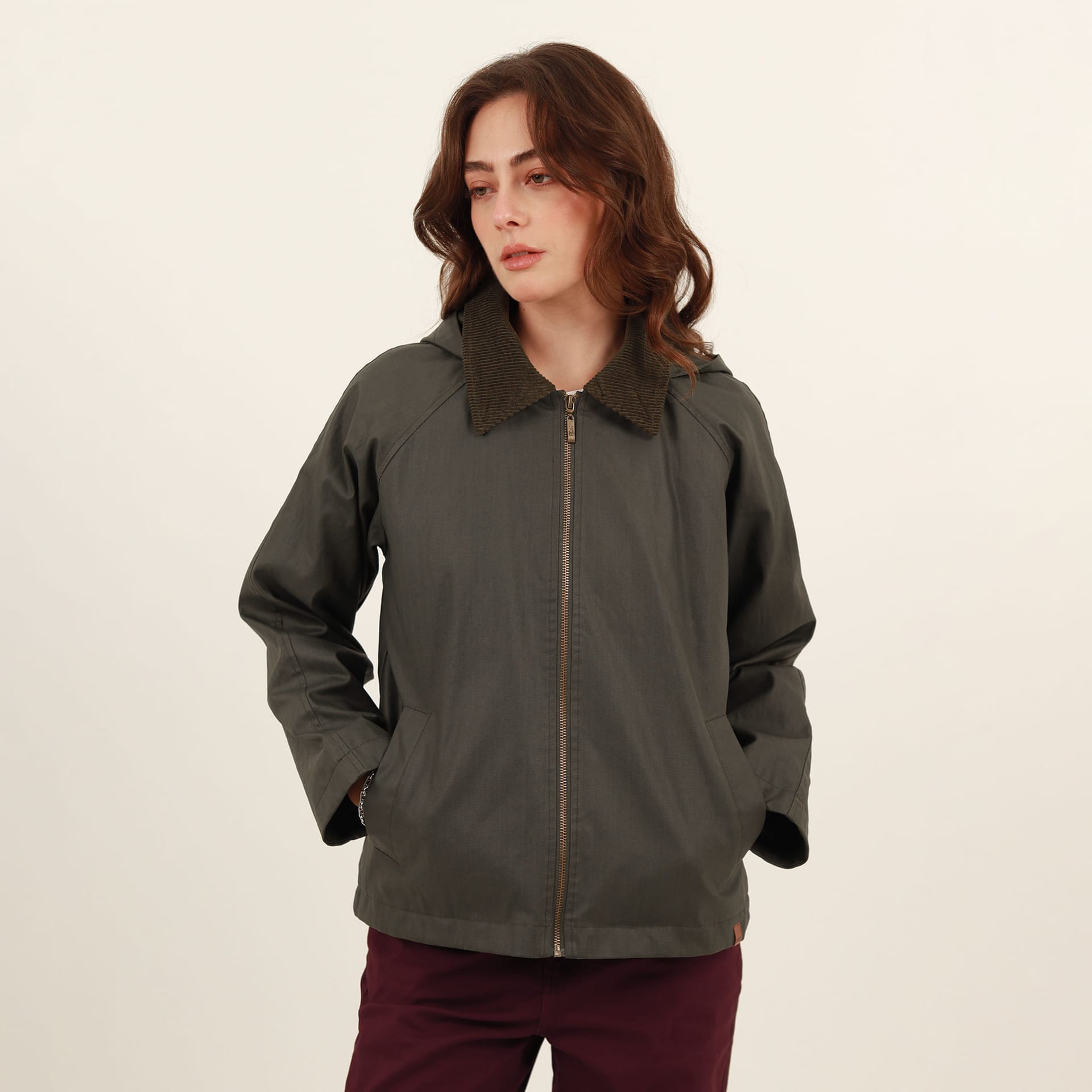 Chaqueta cazadora cuello solapa con capucha - imagen 3