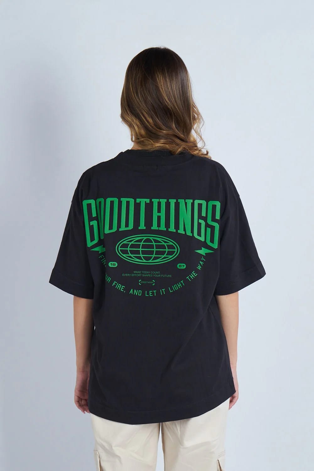 Camiseta oversize estampado Good Things Negro | DROP 03 | - imagen 4
