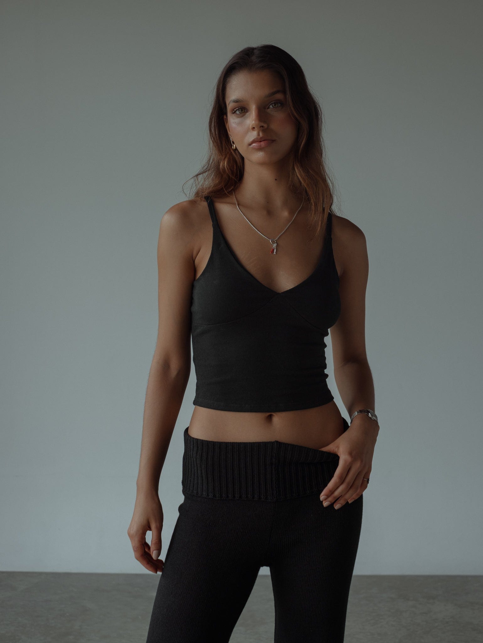 TINY TOP - BLACK - imagen 3