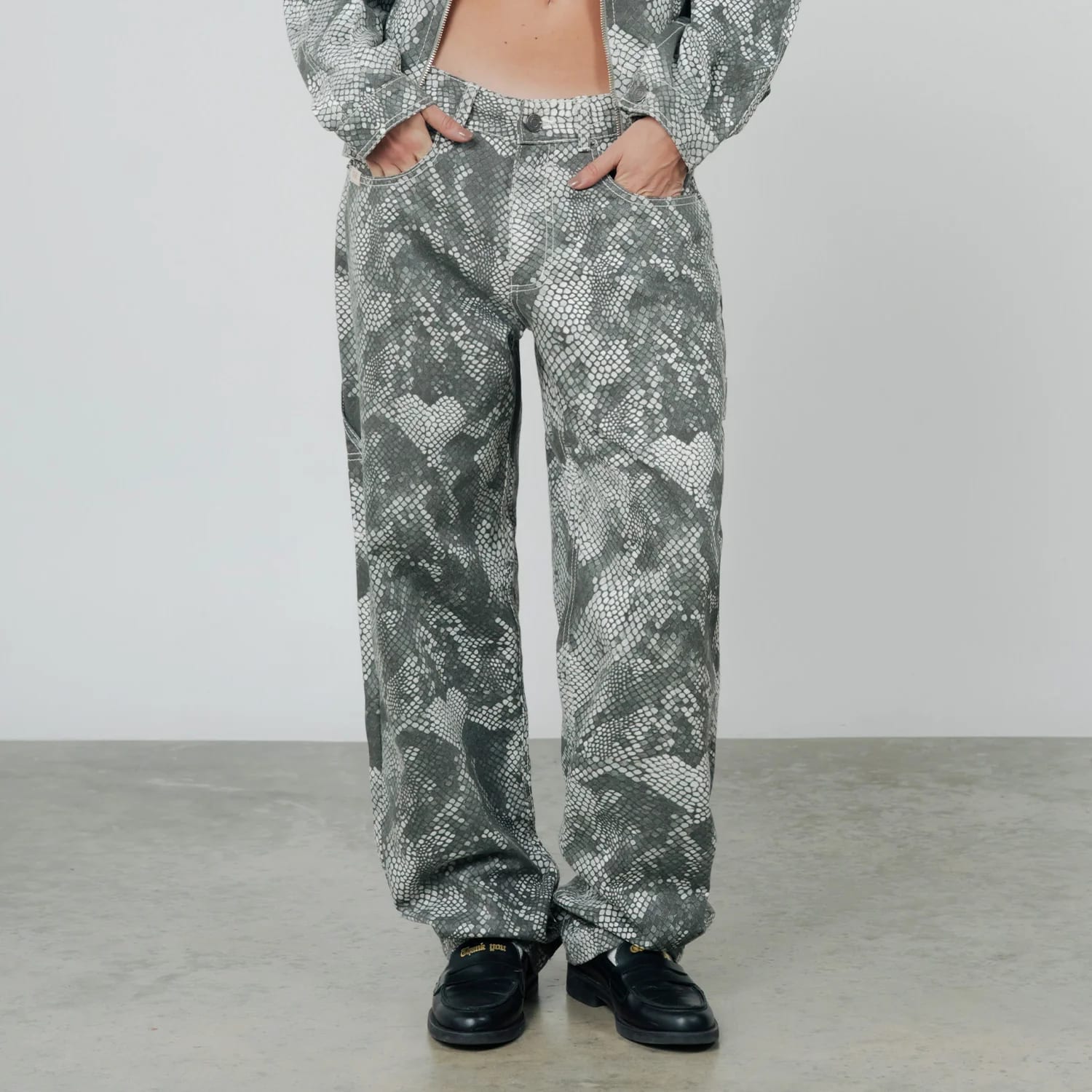 Python Pants - Gray - imagen 10