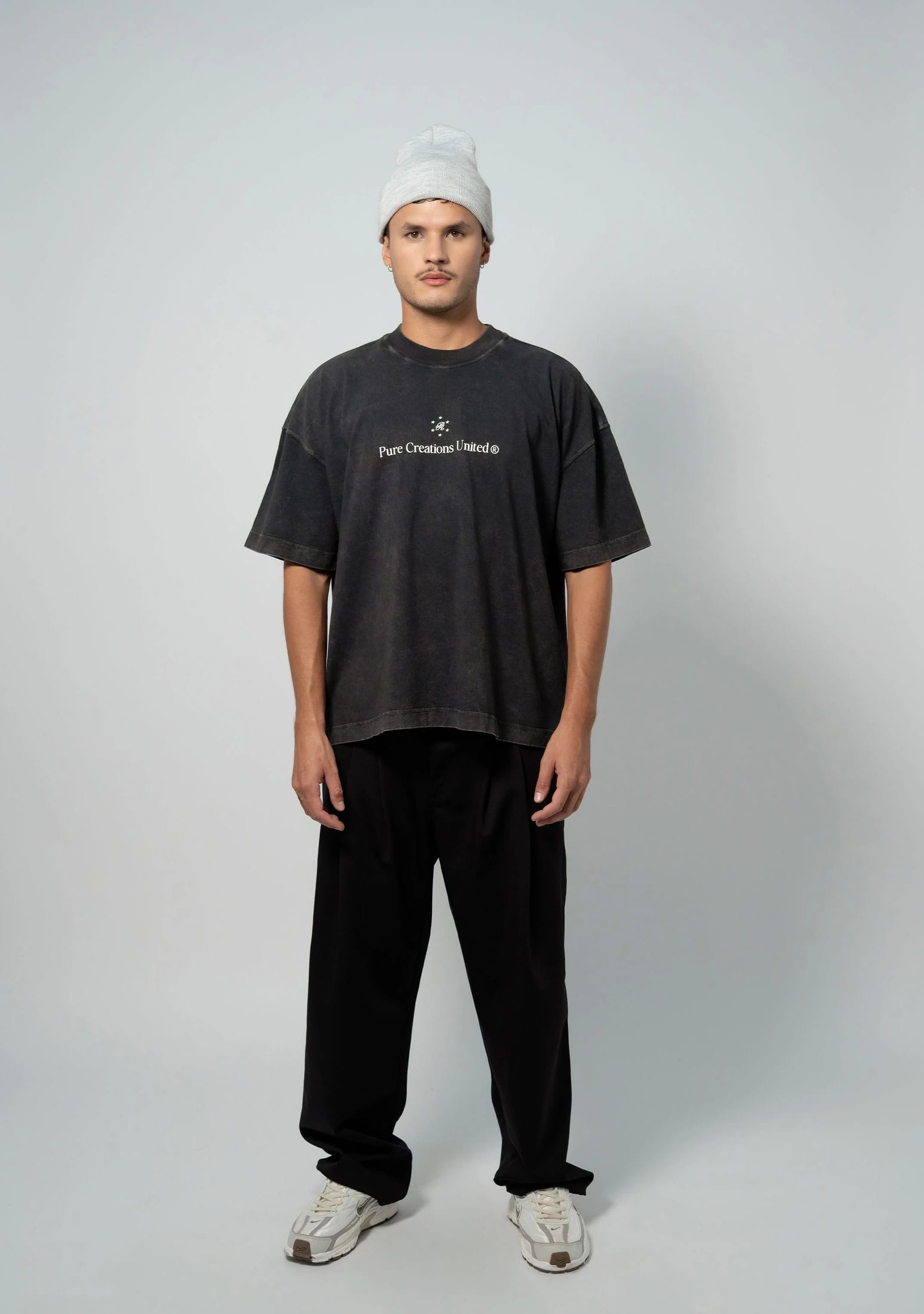 Still Hungry Washed Gray T-Shirt - imagen 3