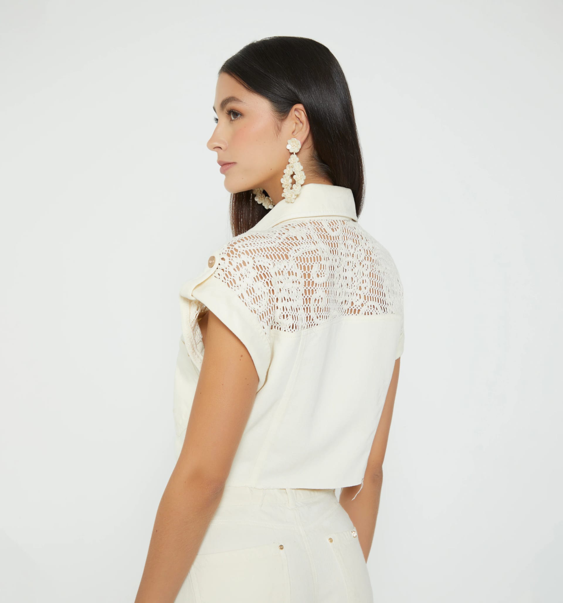Blusa boxy en denim con crochet - imagen 4