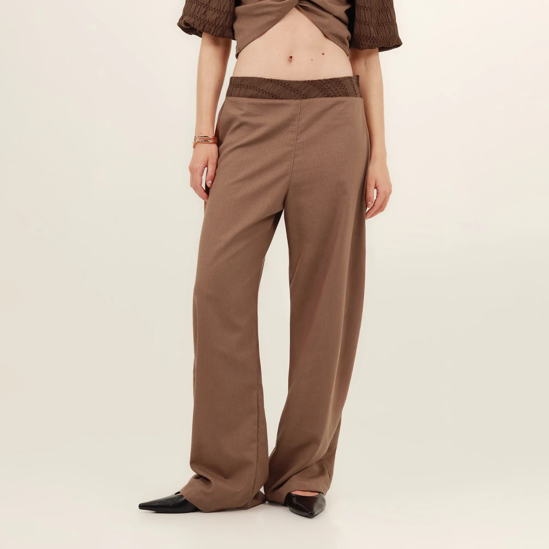 Pantalón Tiro Alto Bota Flare - imagen 3