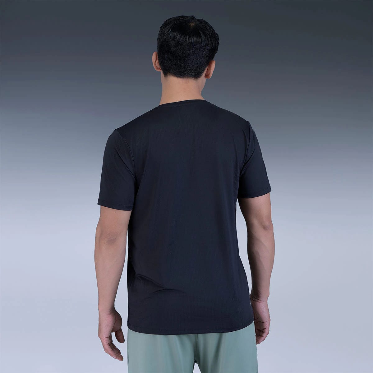 Camiseta Deportiva Negra - imagen 2