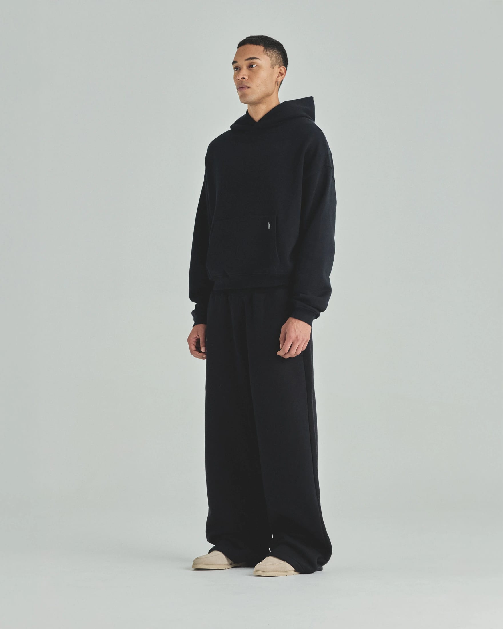 Blanks Boxy Fit Hoodie Black - imagen 6
