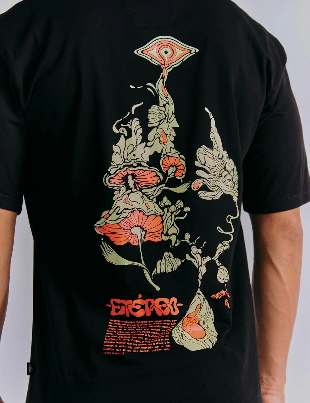 Camiseta Oversize Etéreo negro Hombre - imagen 4