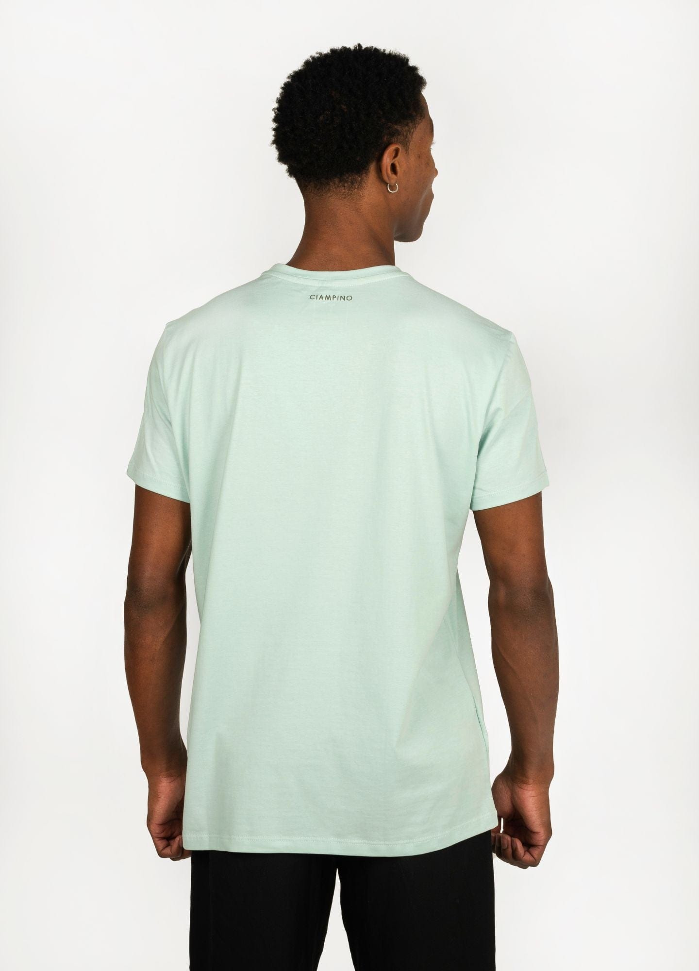 Basic Perezoso Camiseta Regular – Celeste - imagen 2