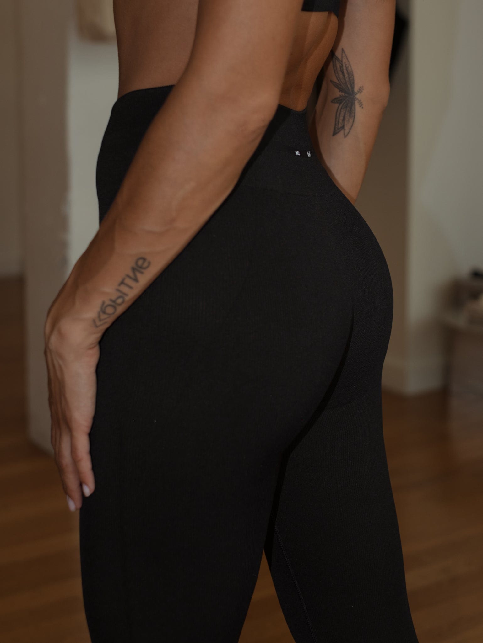 FORM SEAMLESS LEGGINGS - SHADOW - imagen 5