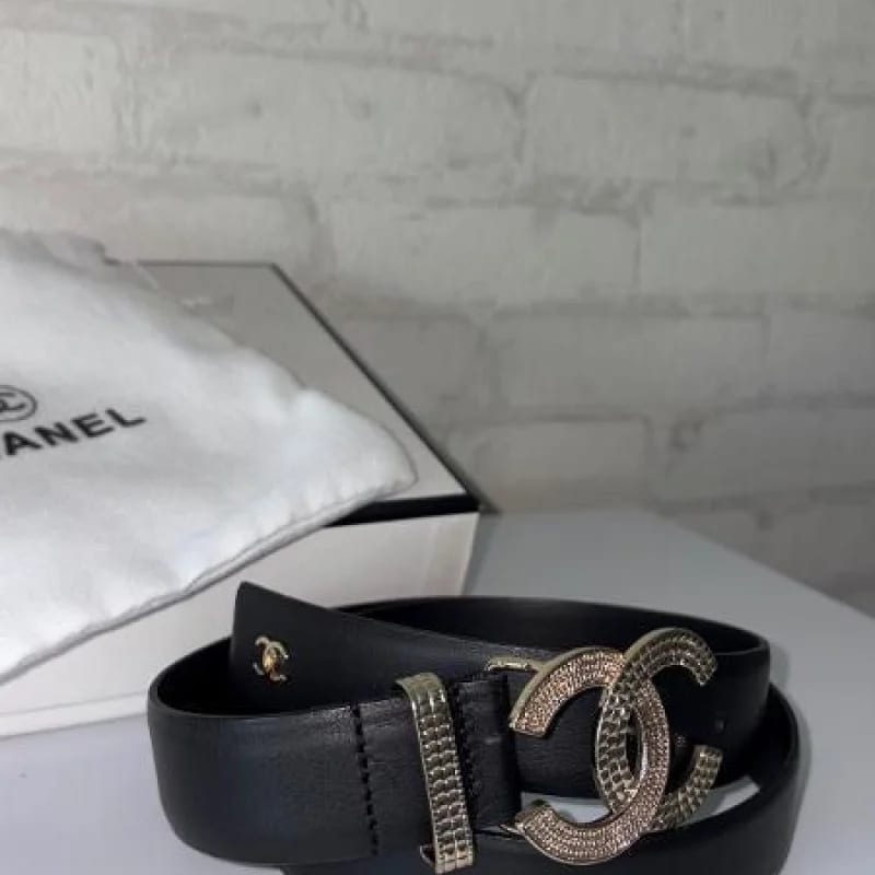 CORREA CHANEL NEGRA ENCHAPE - imagen 1