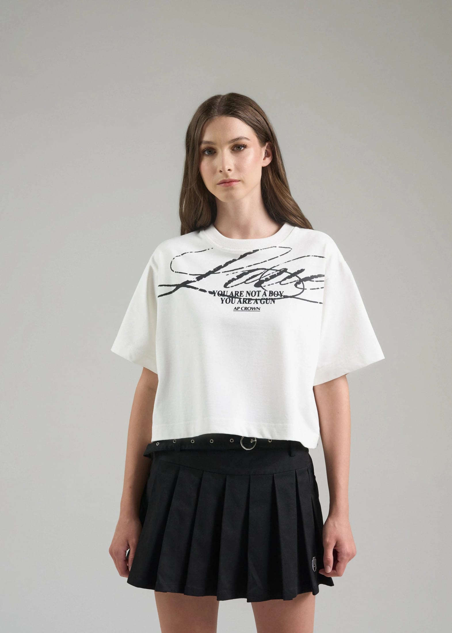 WHITE FLOWER CROP TOP - imagen 1