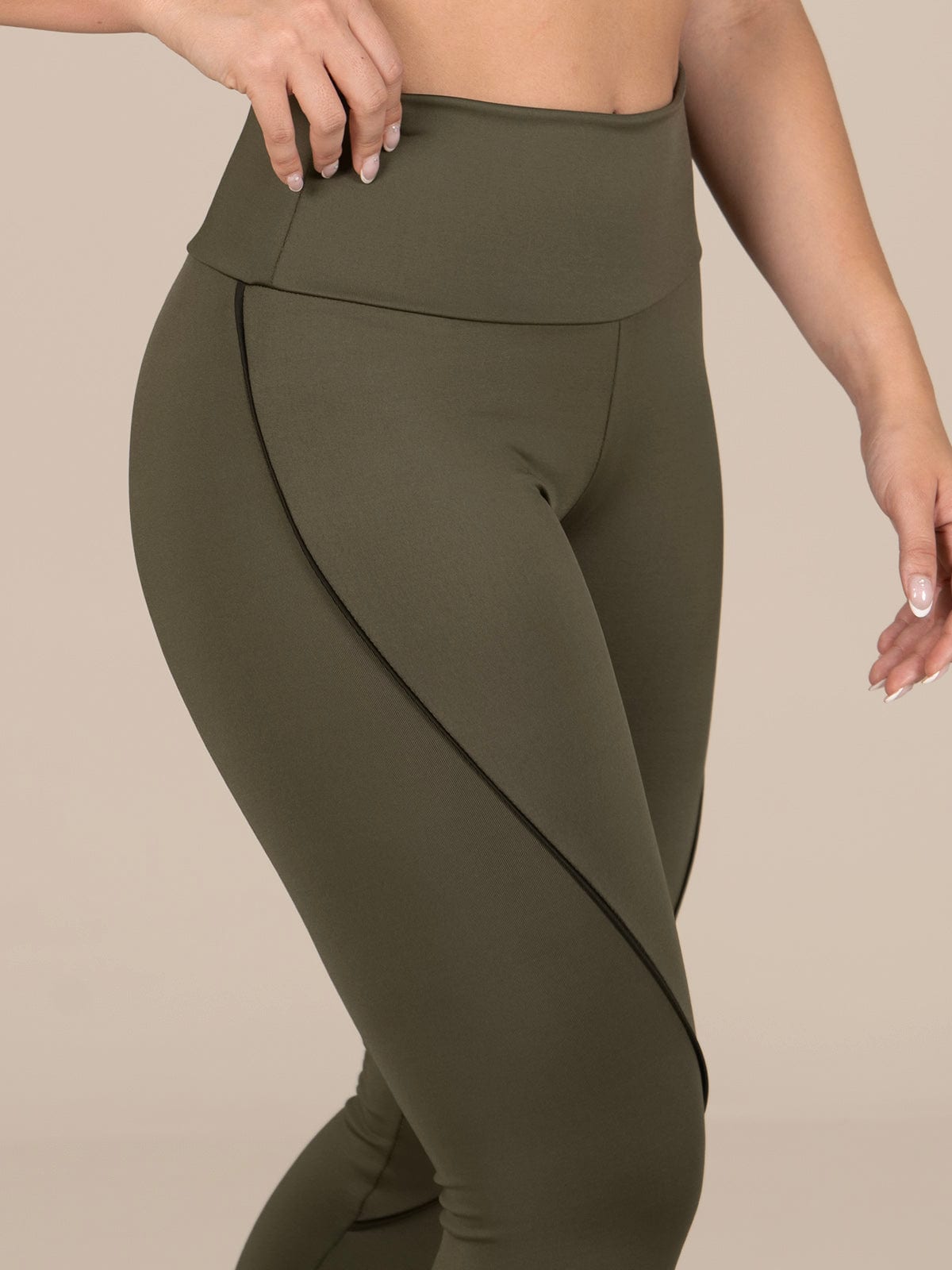 Arco leggins set militar - imagen 4