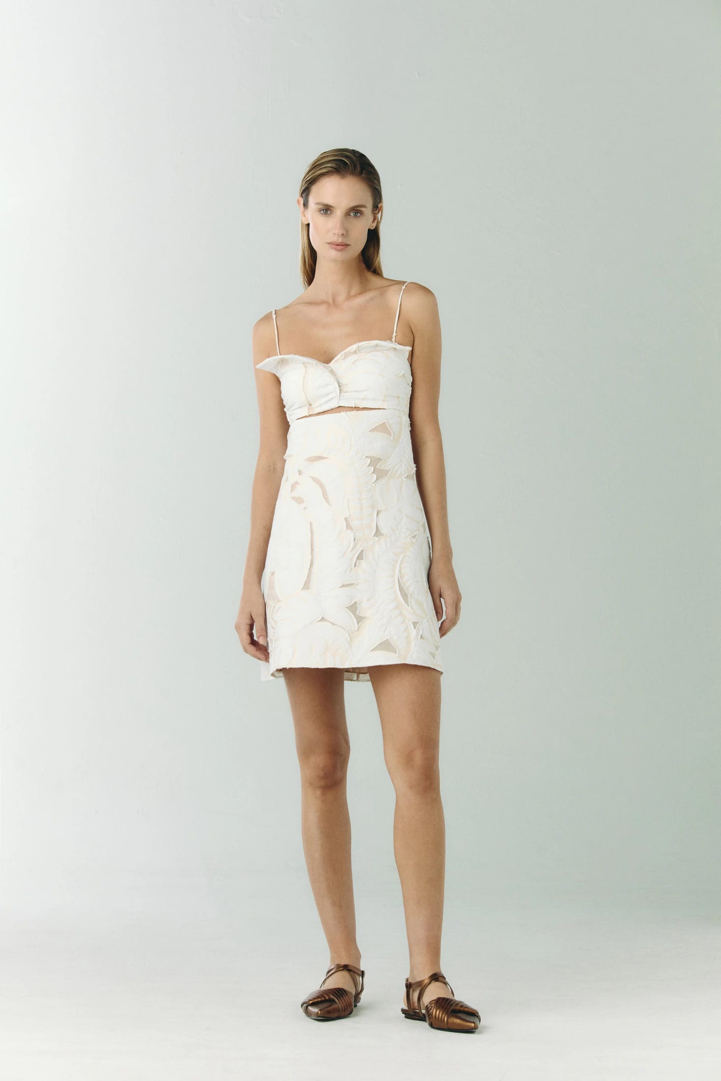 Victoria Jacquard Coupe Mini Dress / Ecru - imagen 1