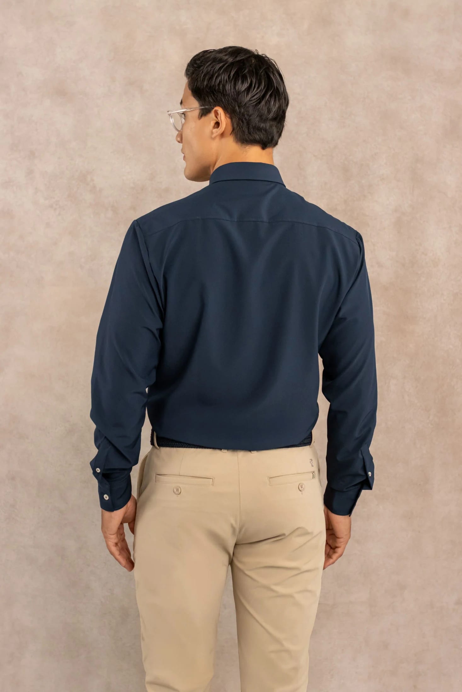 Camisa Performance Antiarrugas Azul Oscuro - imagen 13
