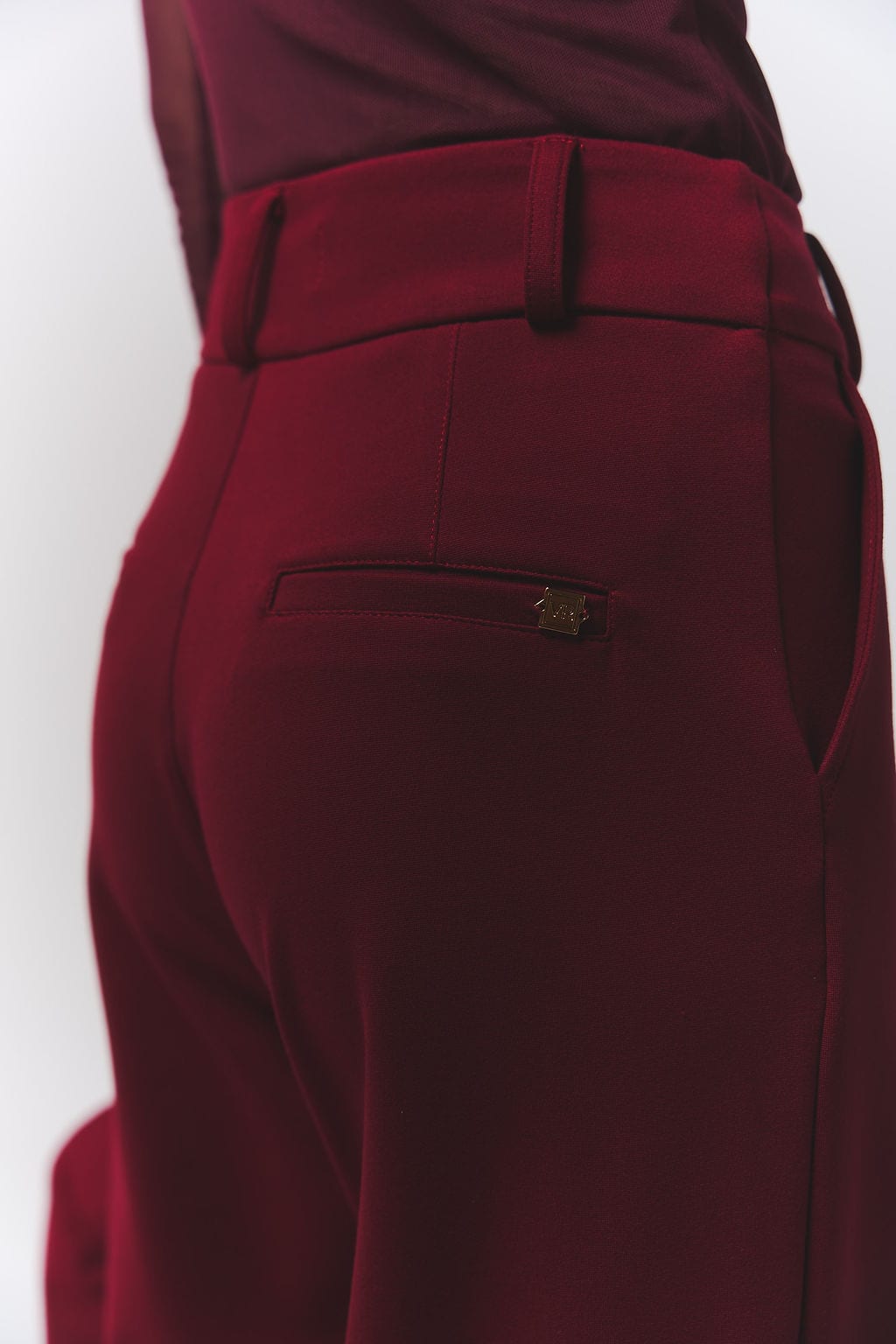 Pantalón Serie 88 Burgundy - imagen 2