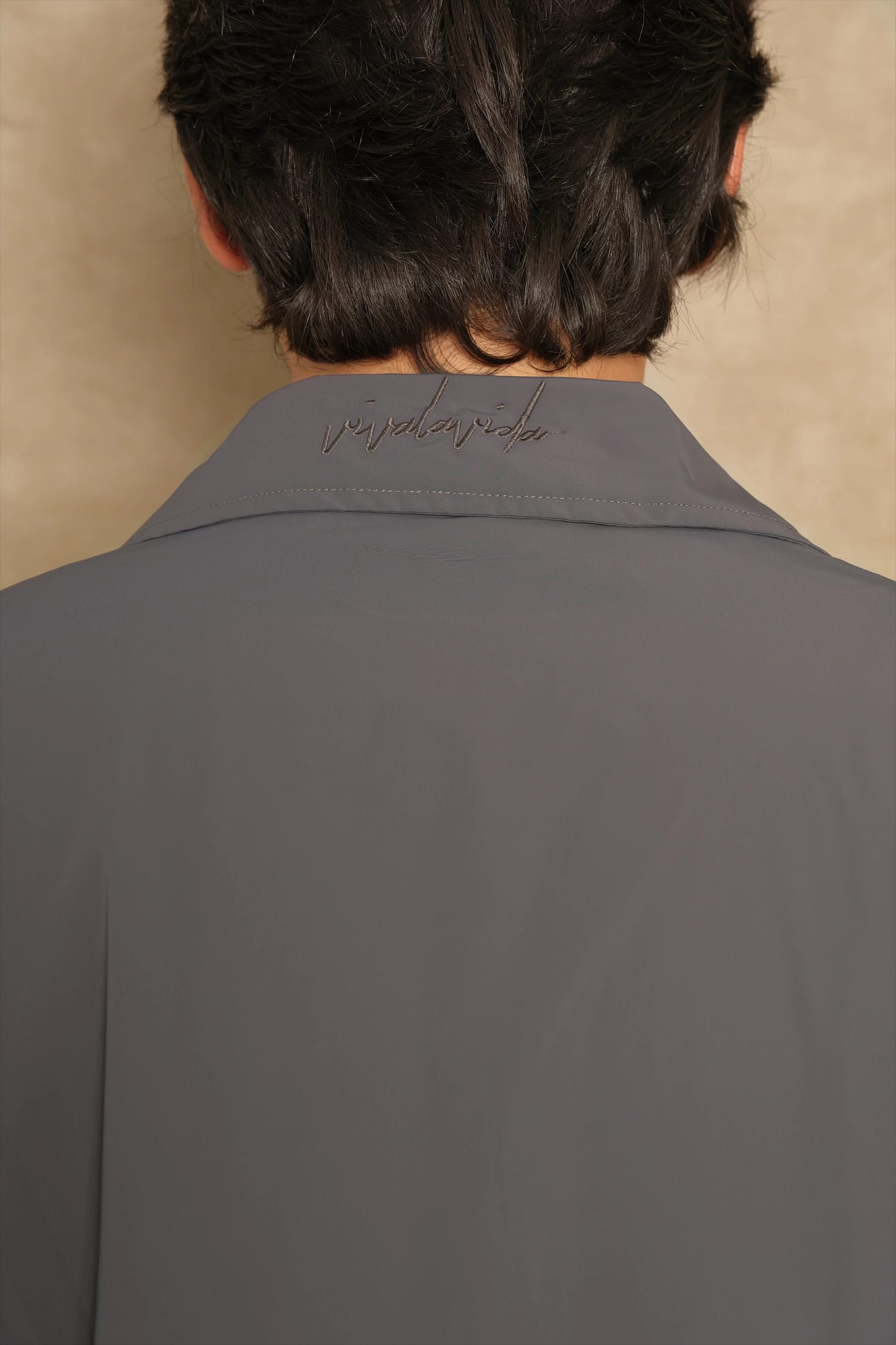 WINDBREAKER GREY - imagen 3