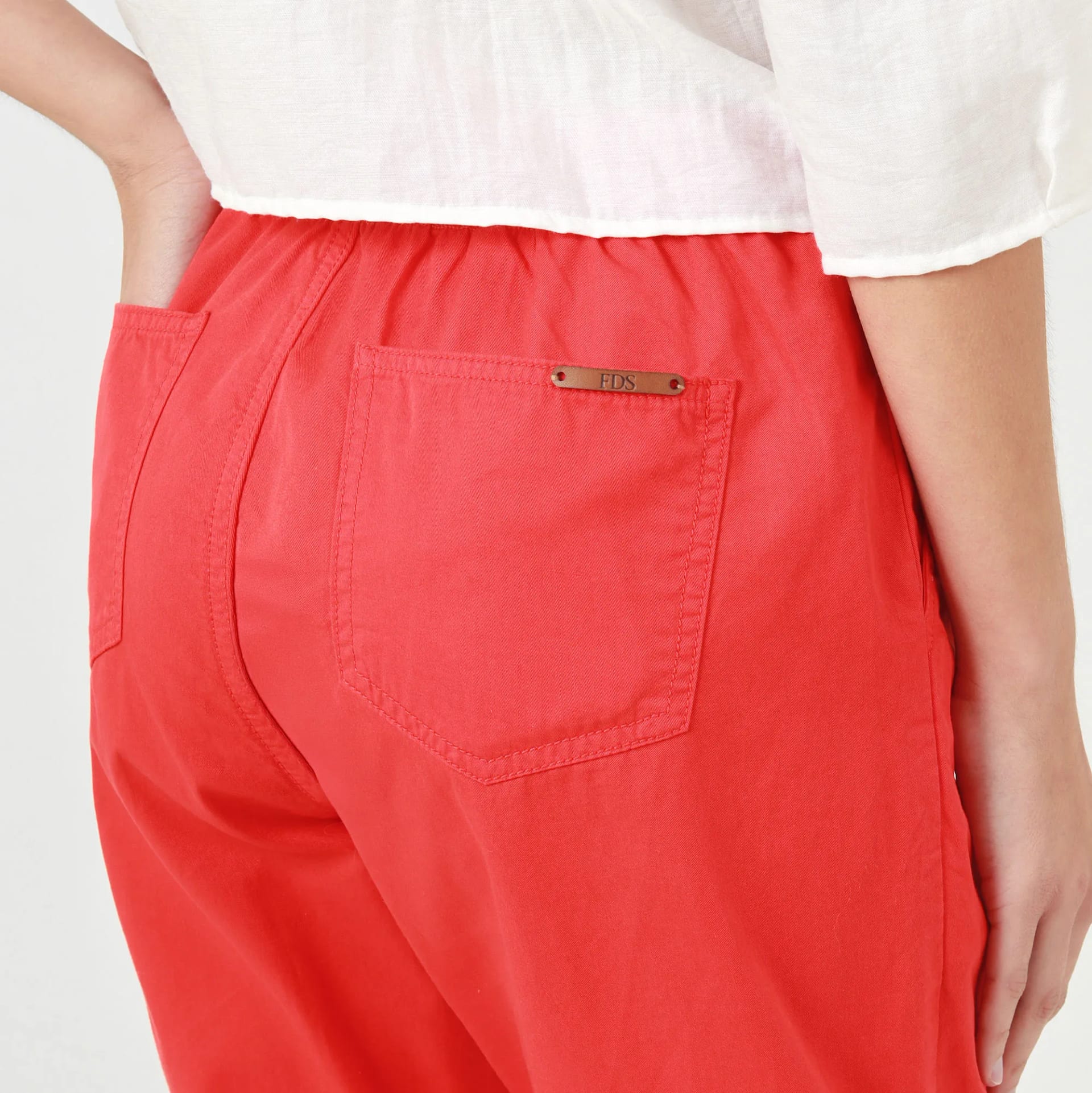 Pantalon Tiro Alto Bota Recta - imagen 5