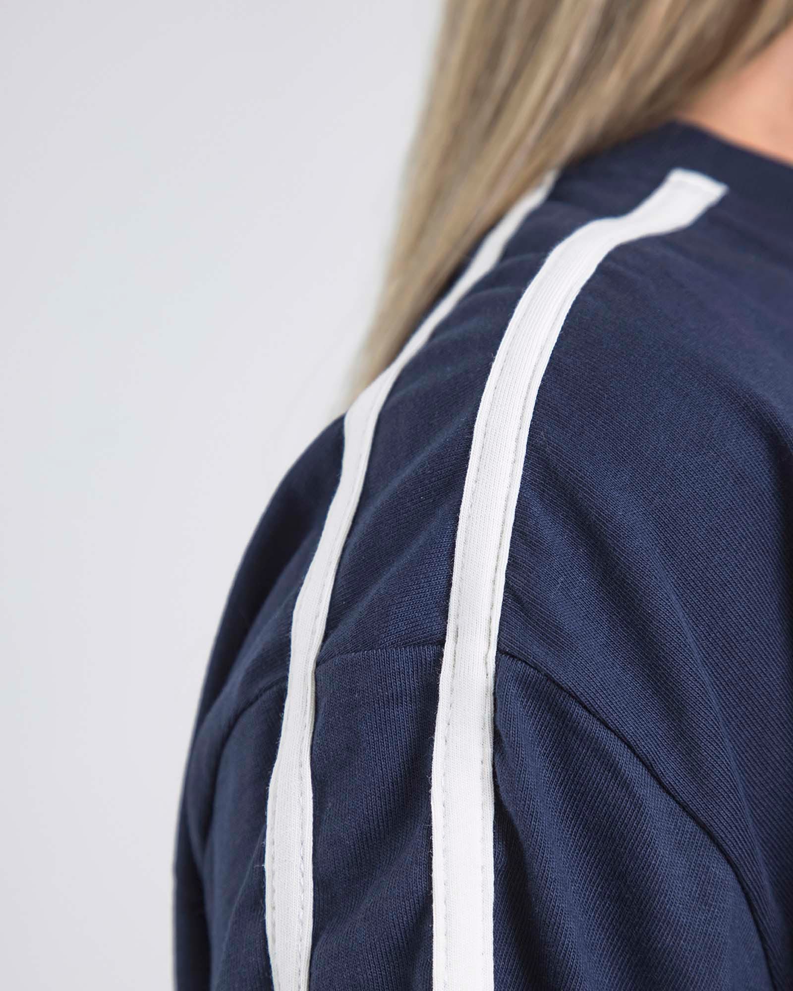 Camiseta oversize chillin azul navy lumen FIBER - imagen 8
