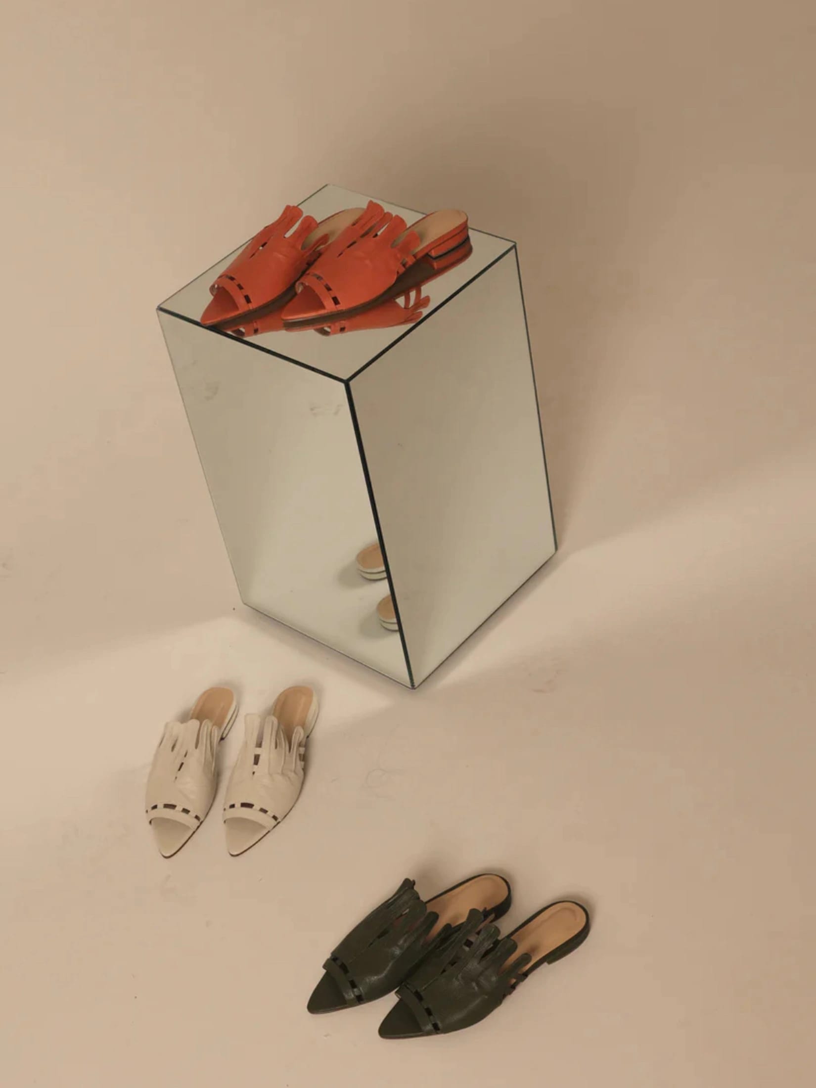 GAUDI SHOES TERRACOTA - imagen 2