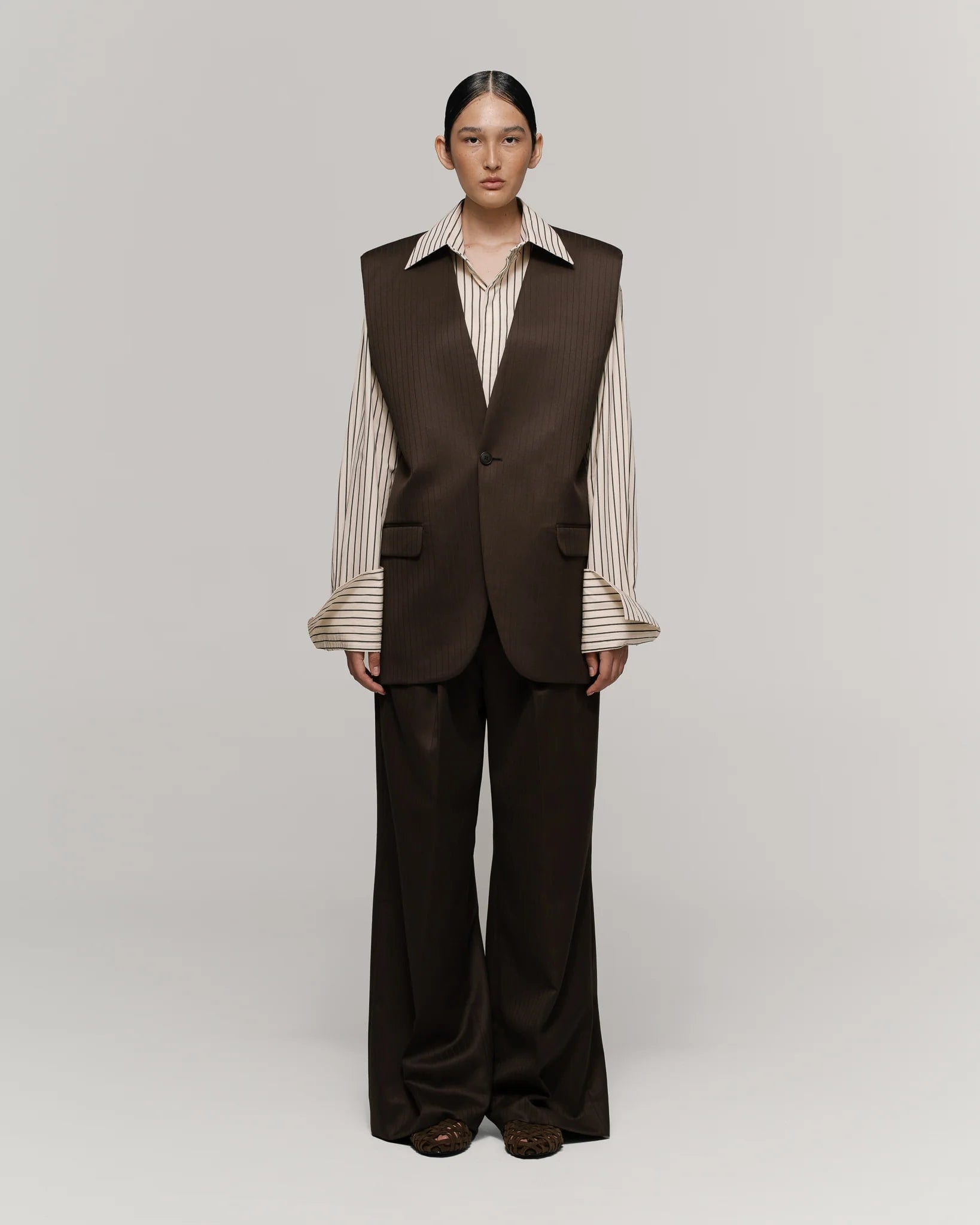 Traje Nogal - imagen 4
