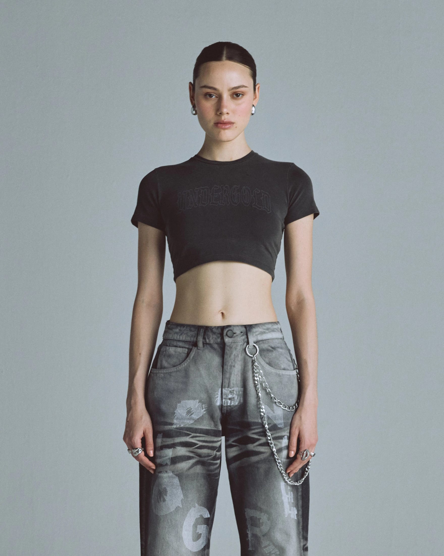 Echoes UNDRGLD Baby Tee Old Washed Gray - imagen 2