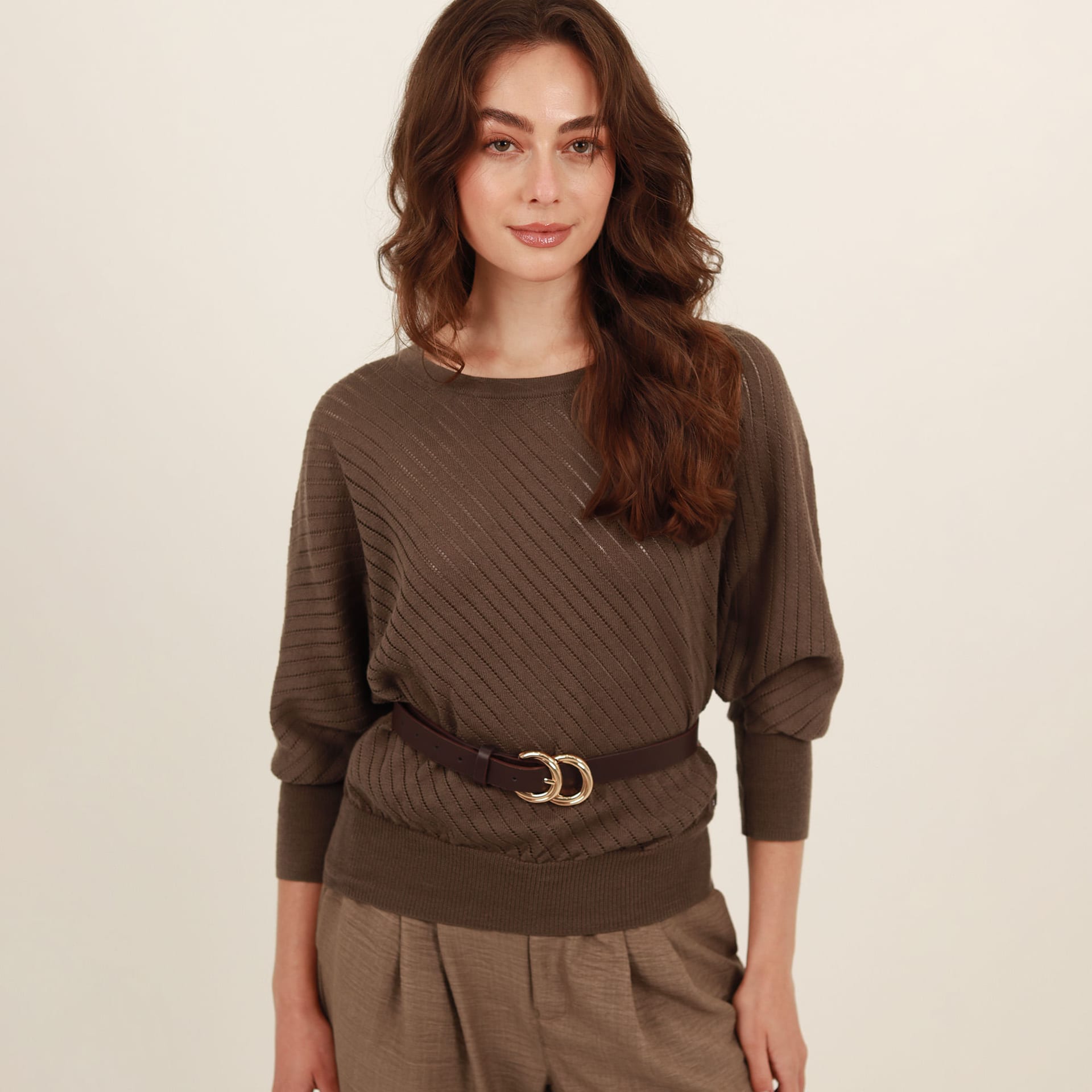 Sweater relajado cuello redondo manga amplia - imagen 9