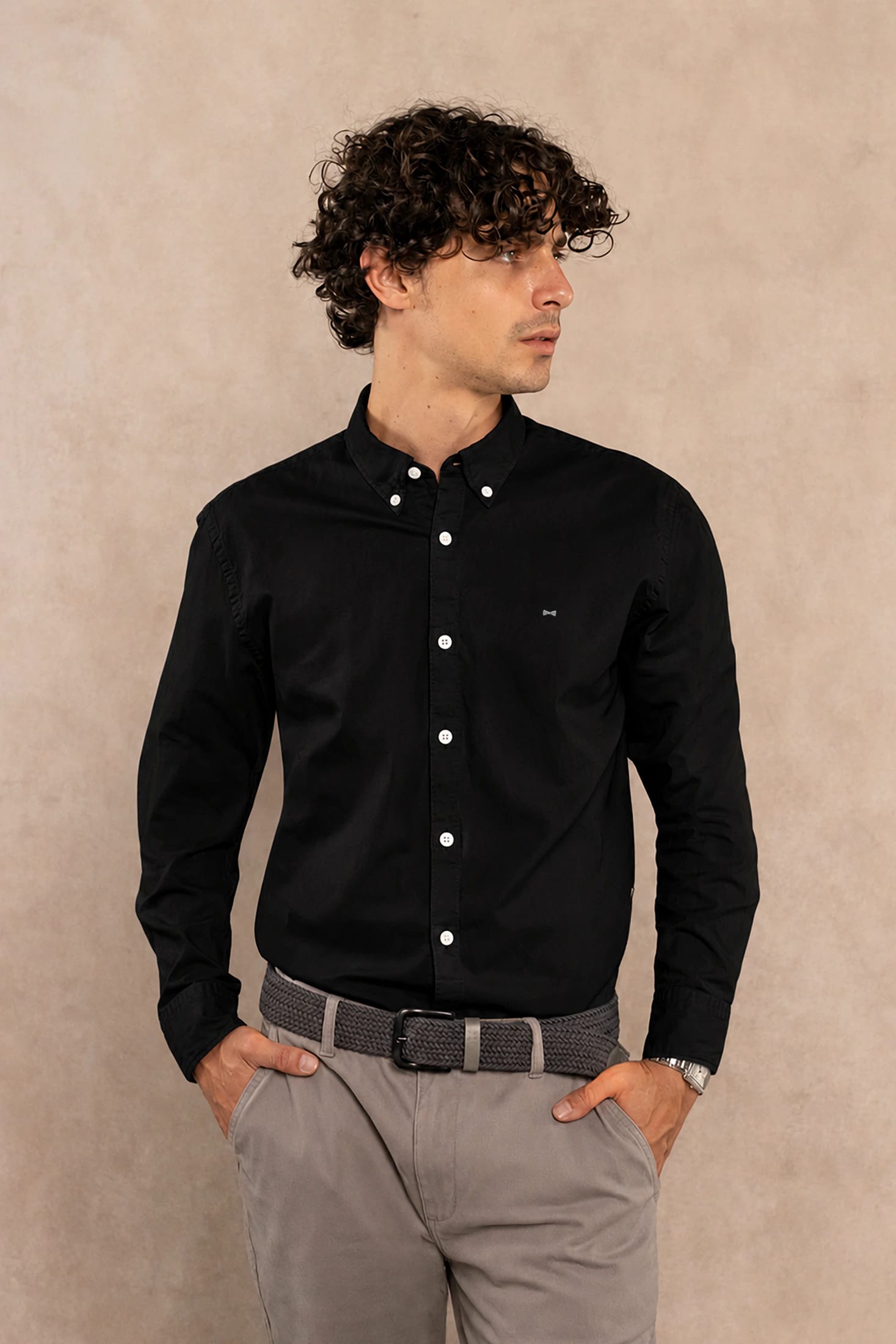 Camisa Antimanchas Popelina Negro Logo Gris Claro - Talla Regular - imagen 3