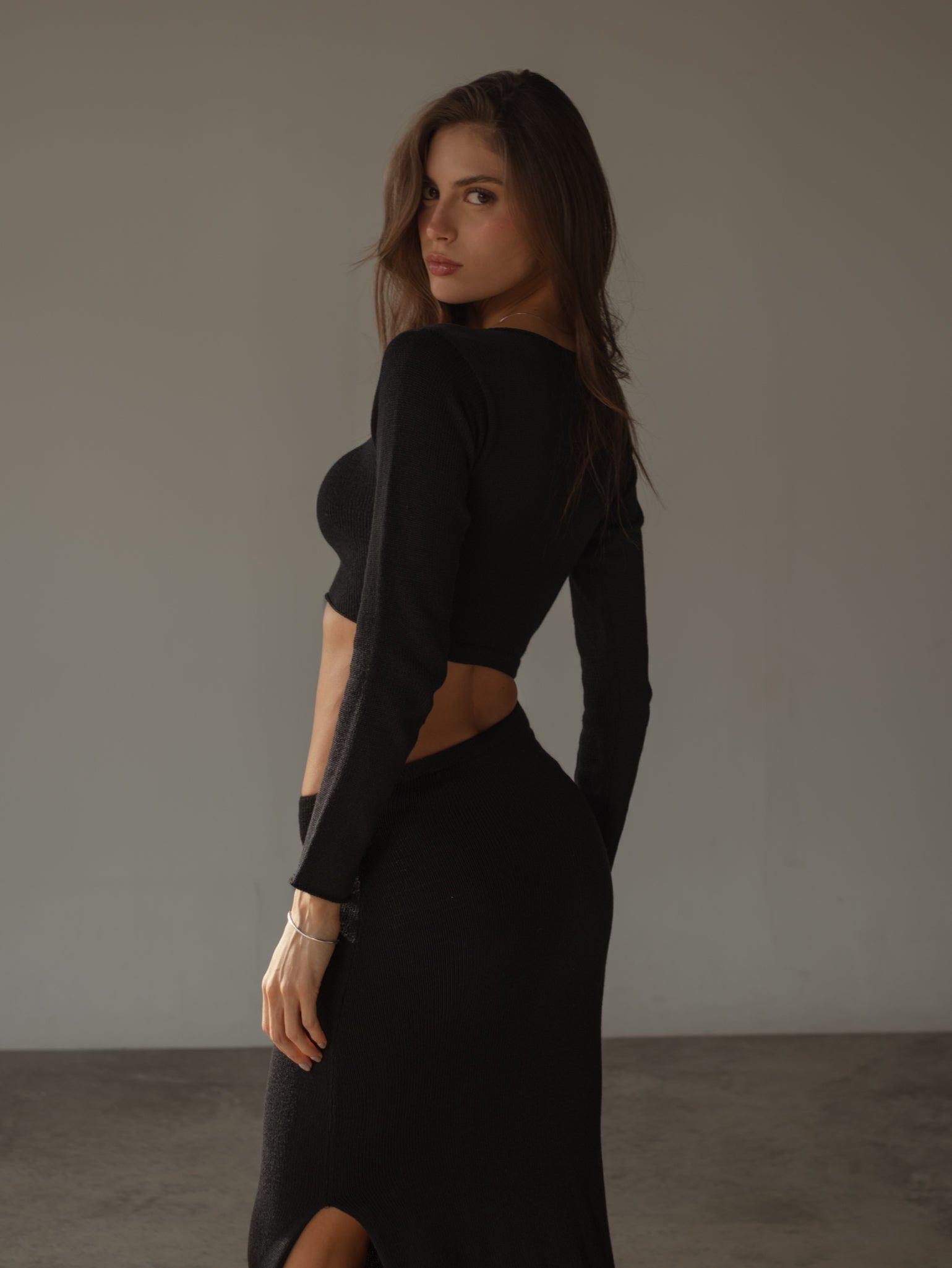EDGE KNIT DRESS - BLACK - imagen 9