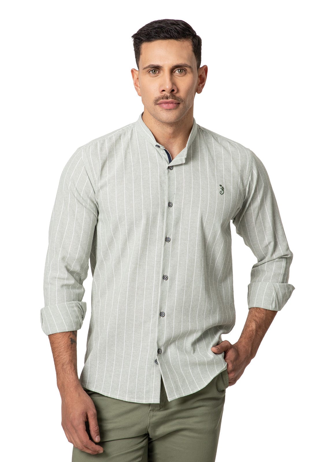 Camisa en Lino verde cuello neru a rayas - imagen 1