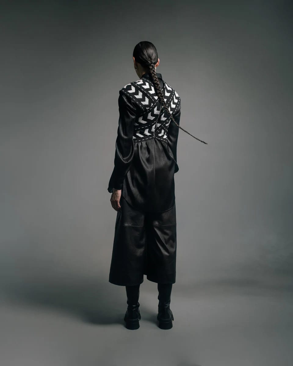 SHORT LEATHER WIDE LEG TROUSERS - imagen 5