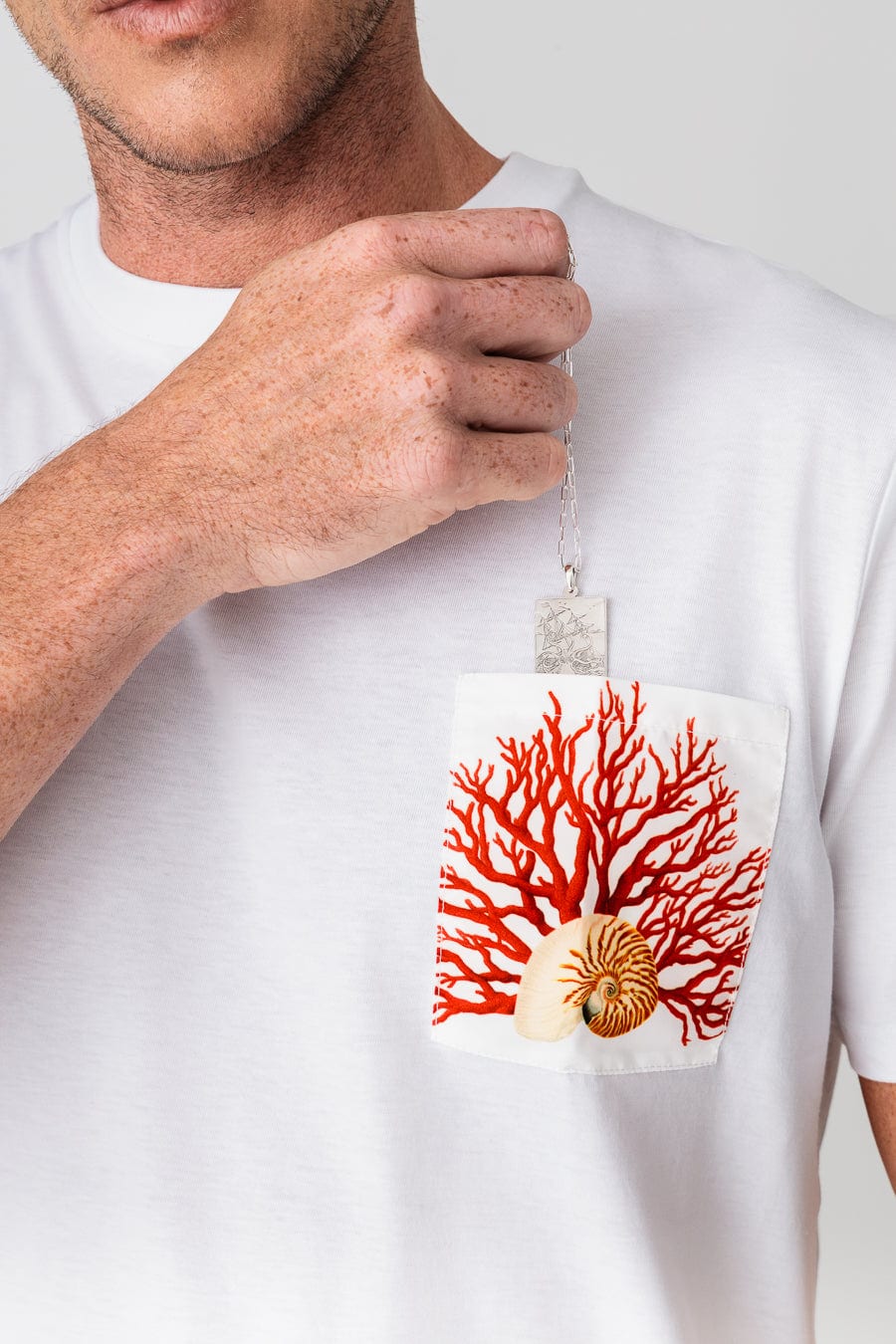 Men's cotton t-shirt pocket atlantis white - imagen 3
