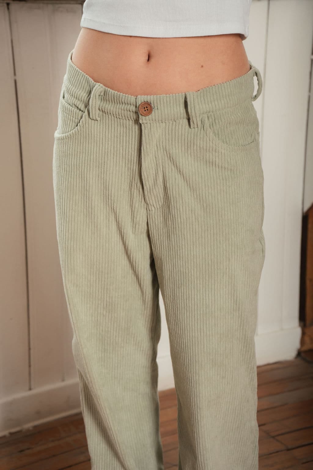 pantalones pana verde menta - imagen 5