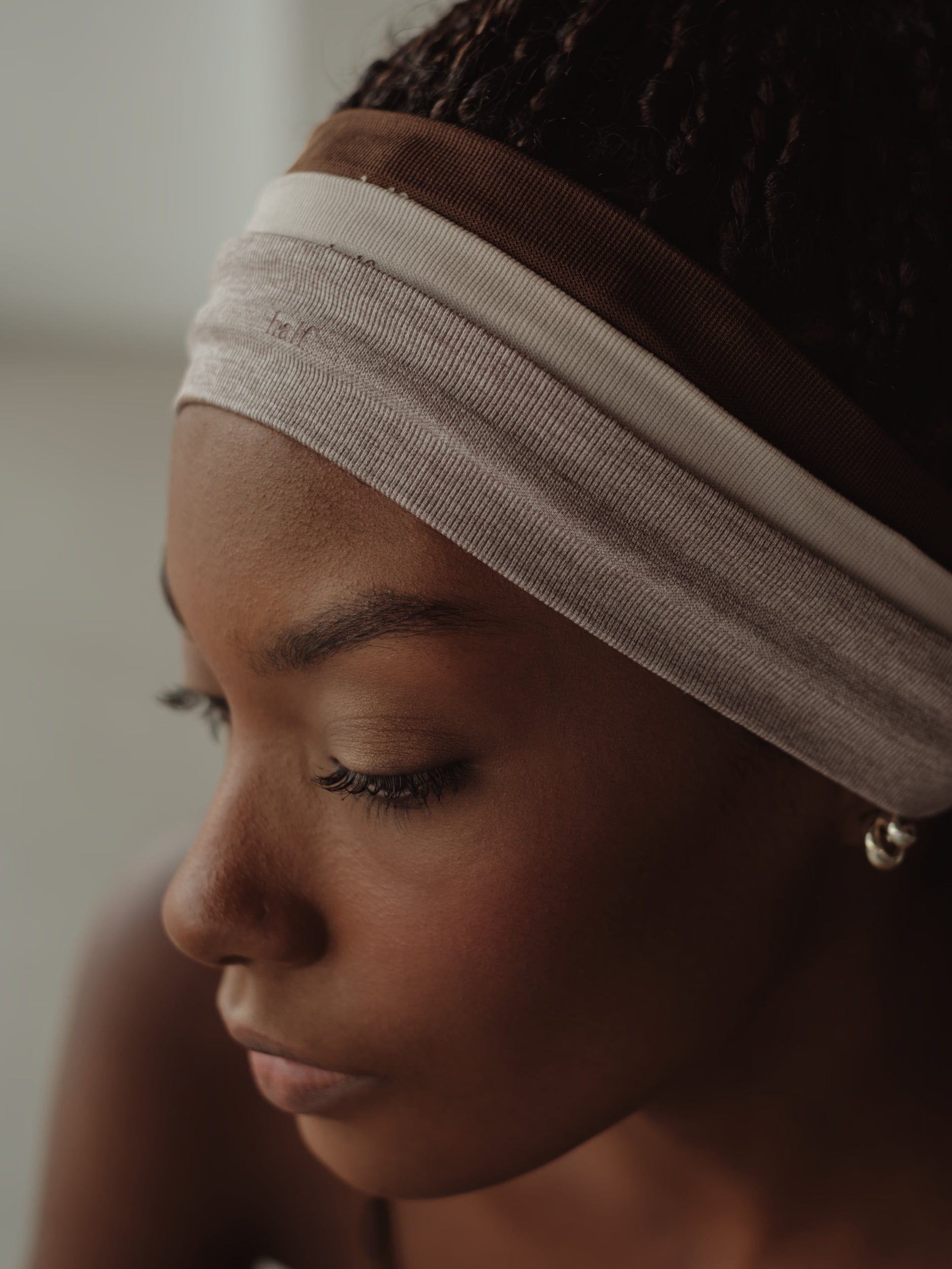 SEAMLESS HEADBAND PACK X3  - NEUTRALS - imagen 4