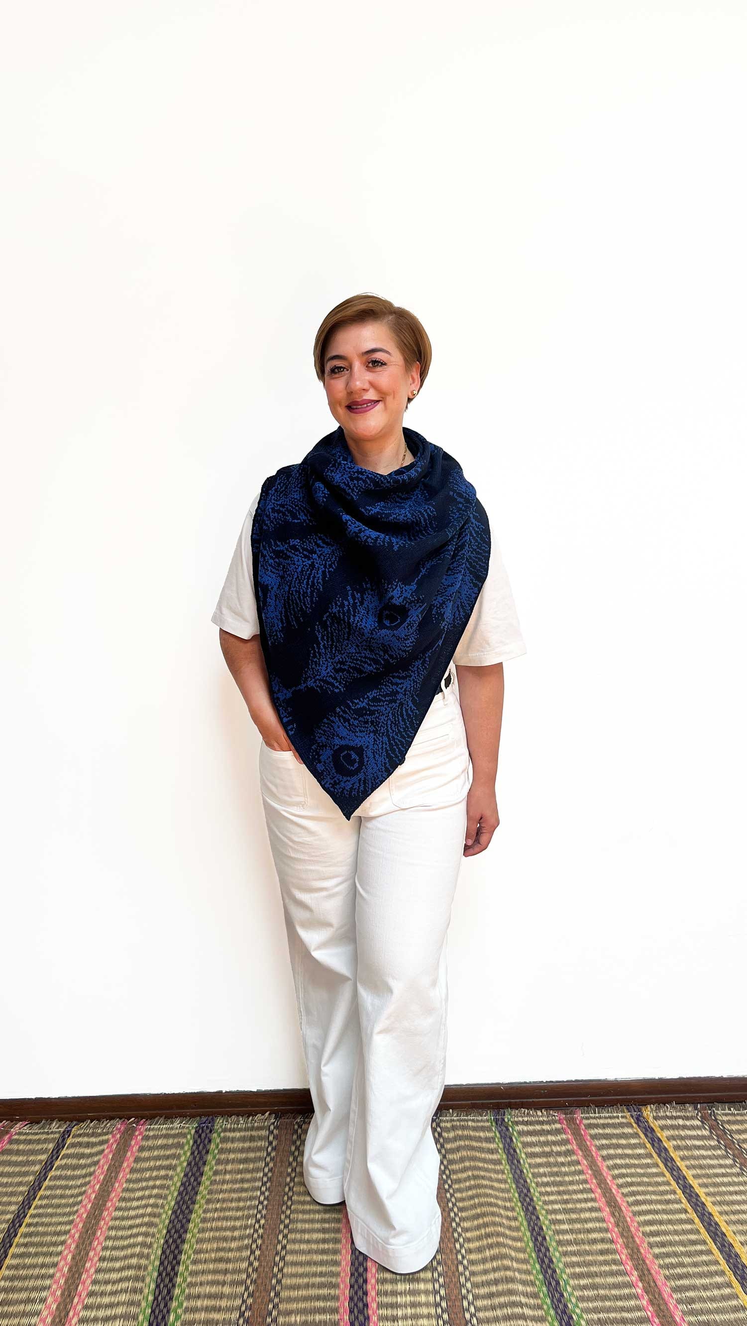 Poncho Plumas - azul oscuro y azul rey - imagen 1