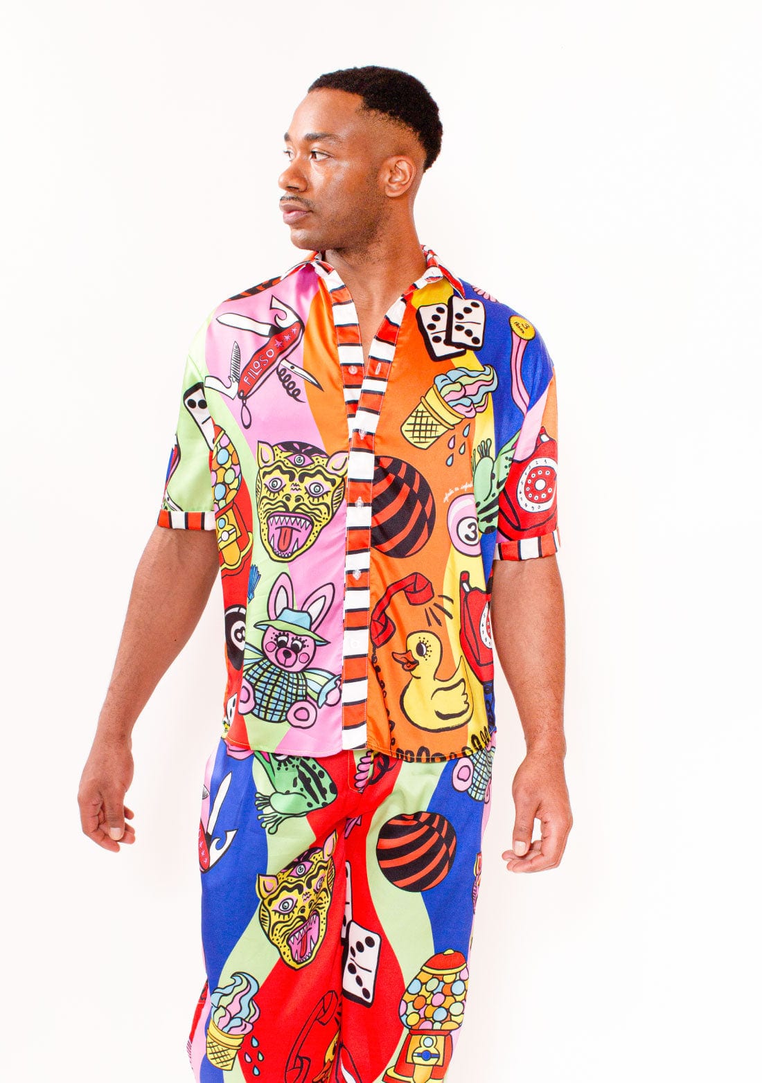 Camisa Unisex  Manga Corta / Ilustración Encantados Tesoros - imagen 2