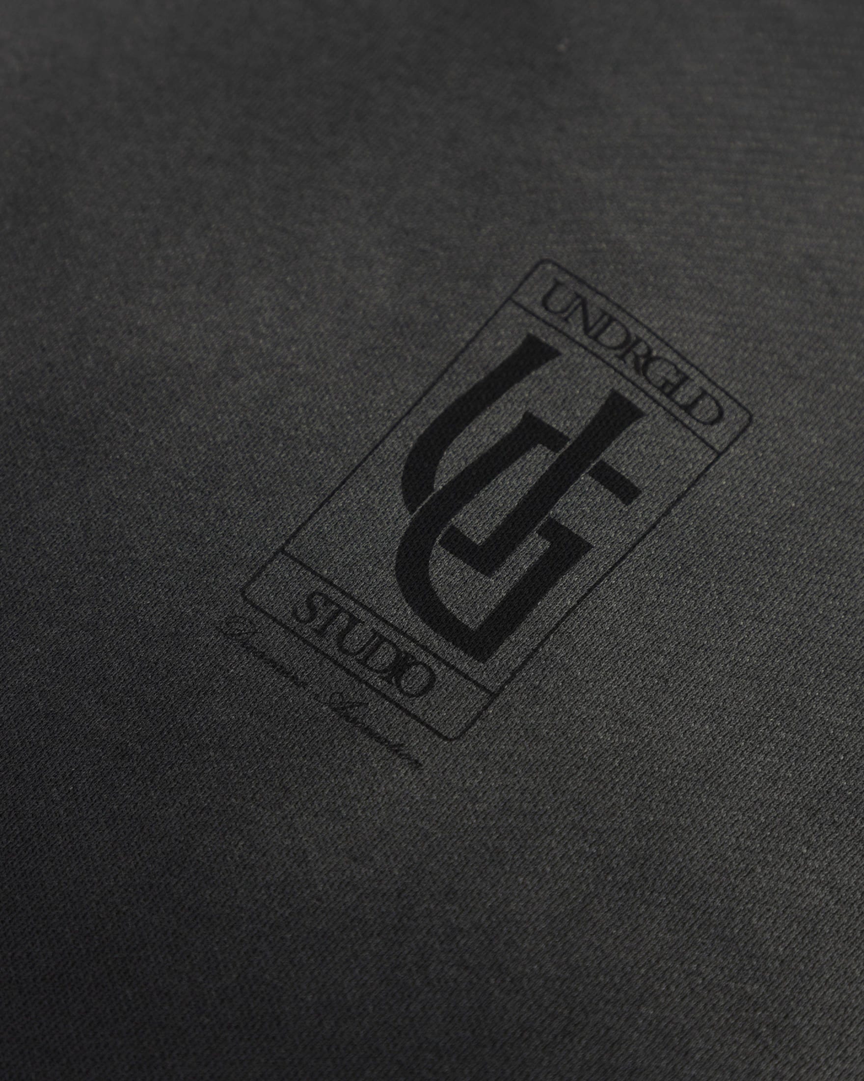 Hoodie Line UG Frame Boxy Fit Faded Black - imagen 4