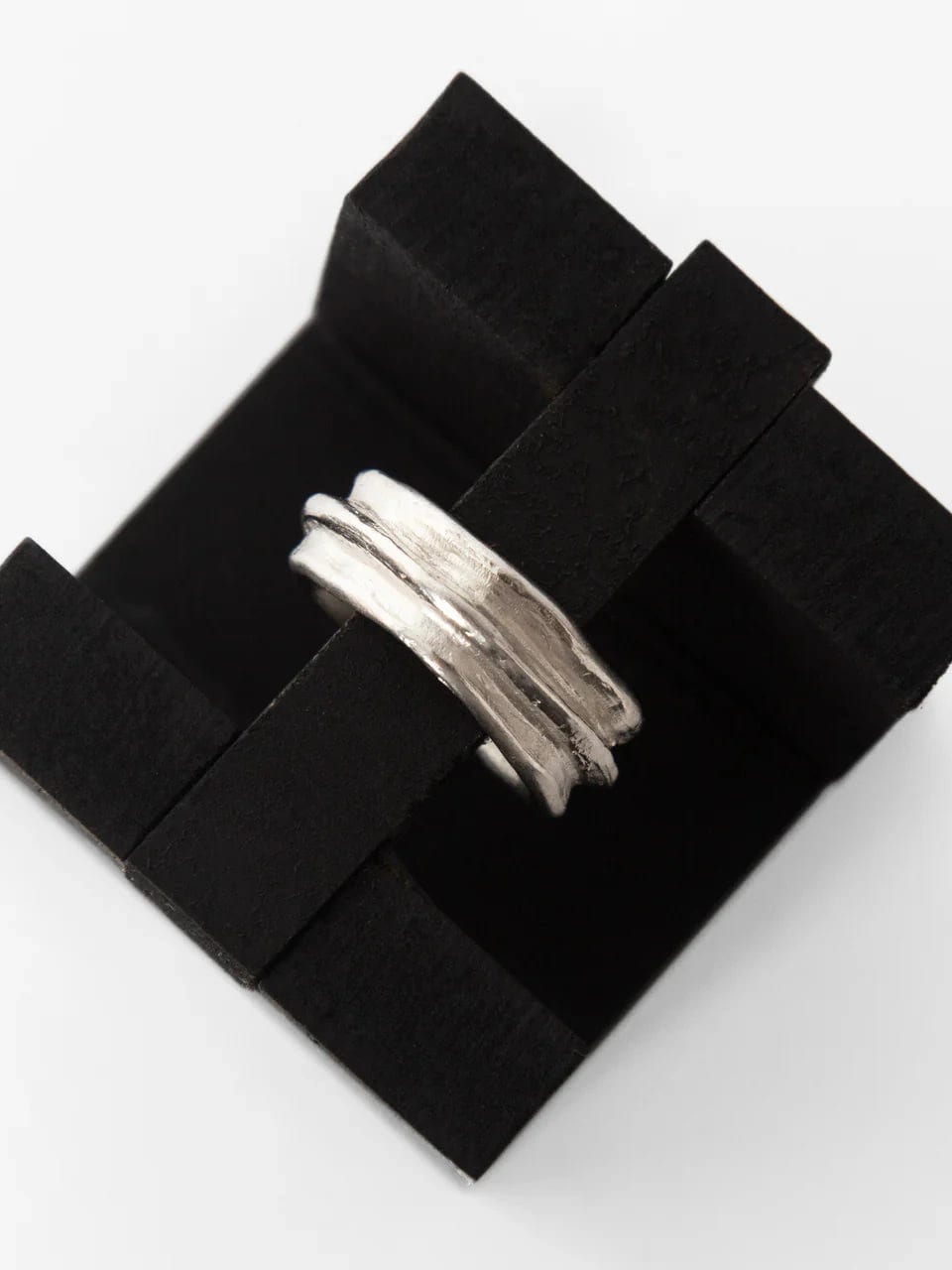 IRREGULAR RING - imagen 2